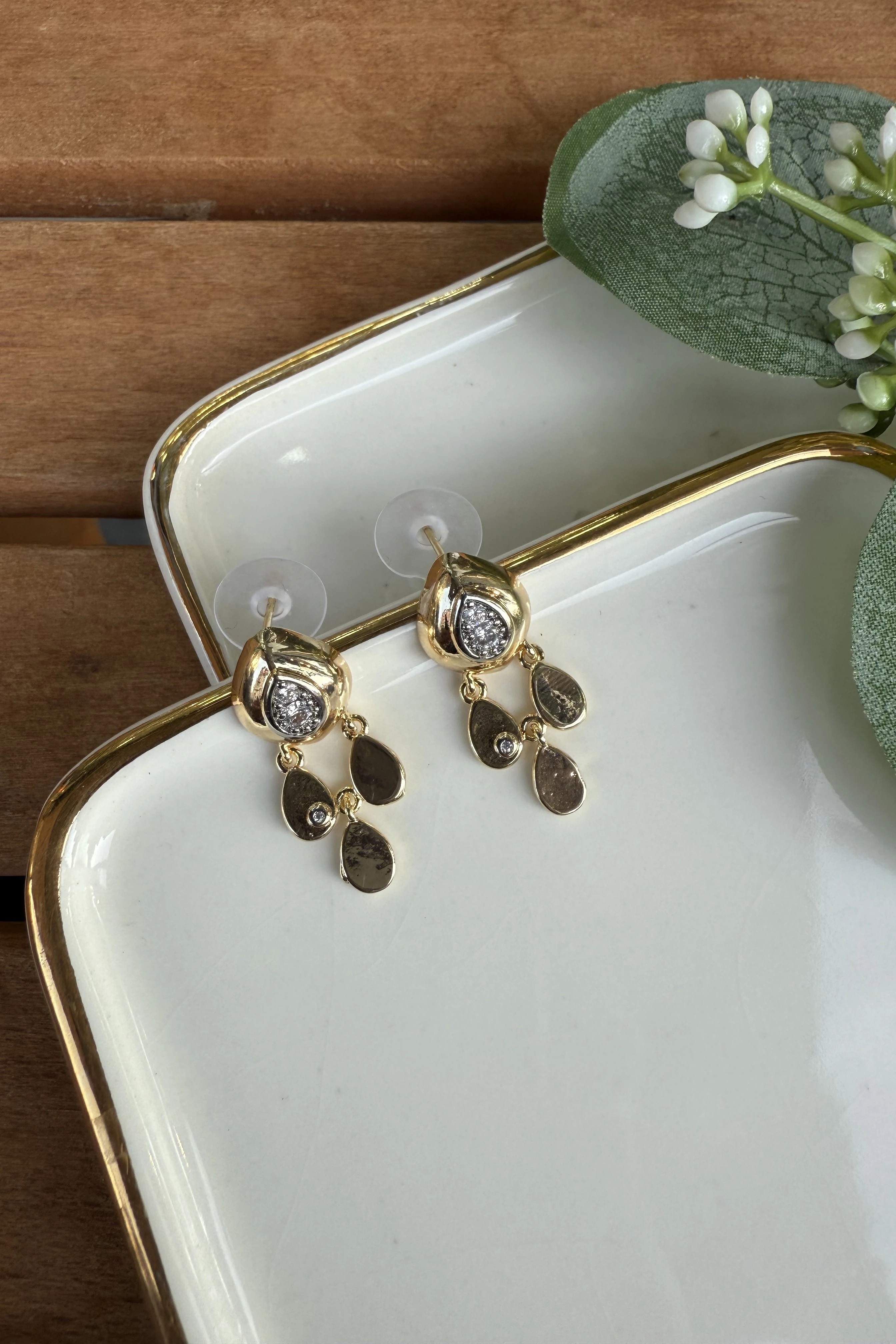 14K Altın Kaplama Minimal Pul Sallantılı Küpe