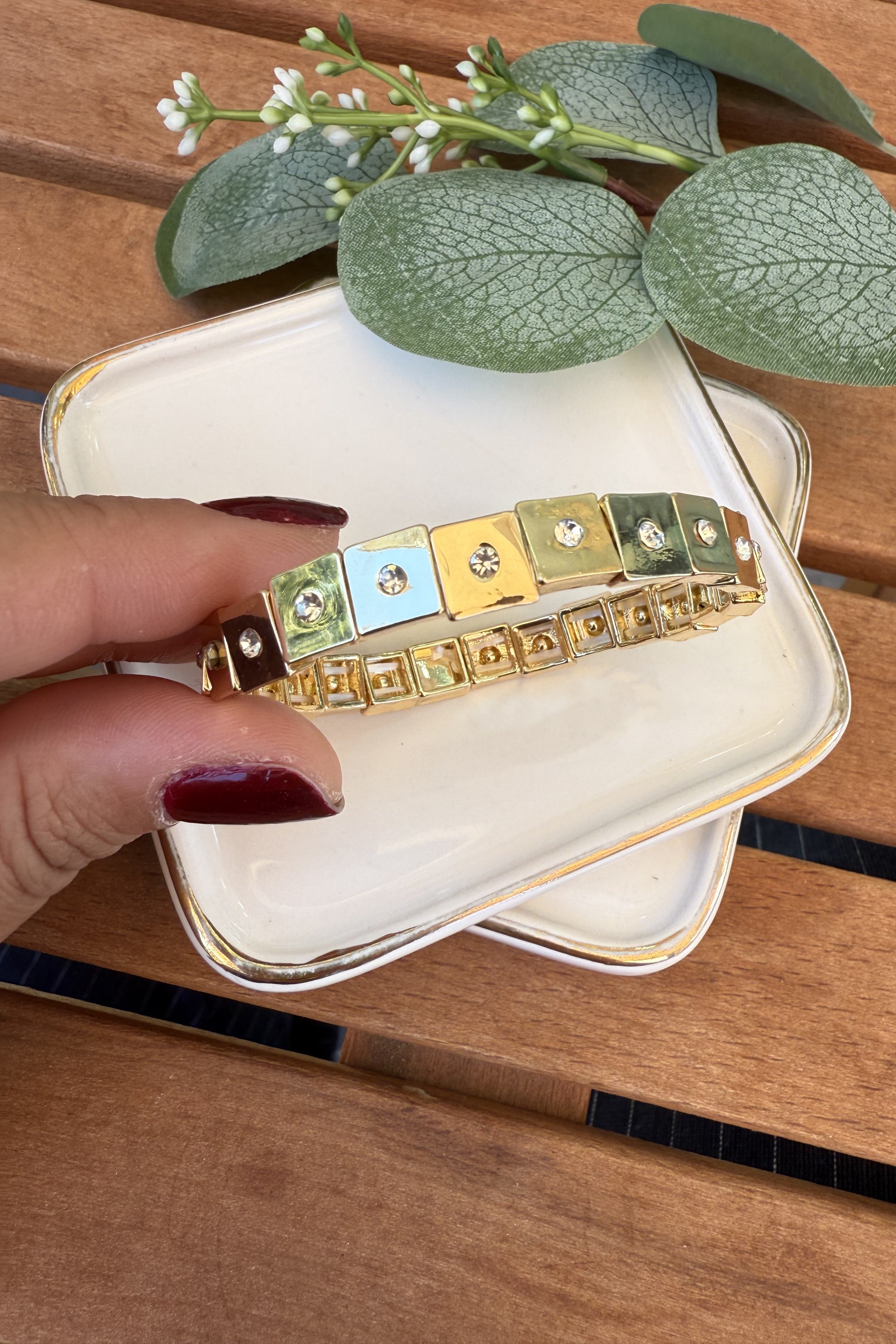 14K Altın Kaplama Ortası Taşlı Kare Plaka Domino Bileklik