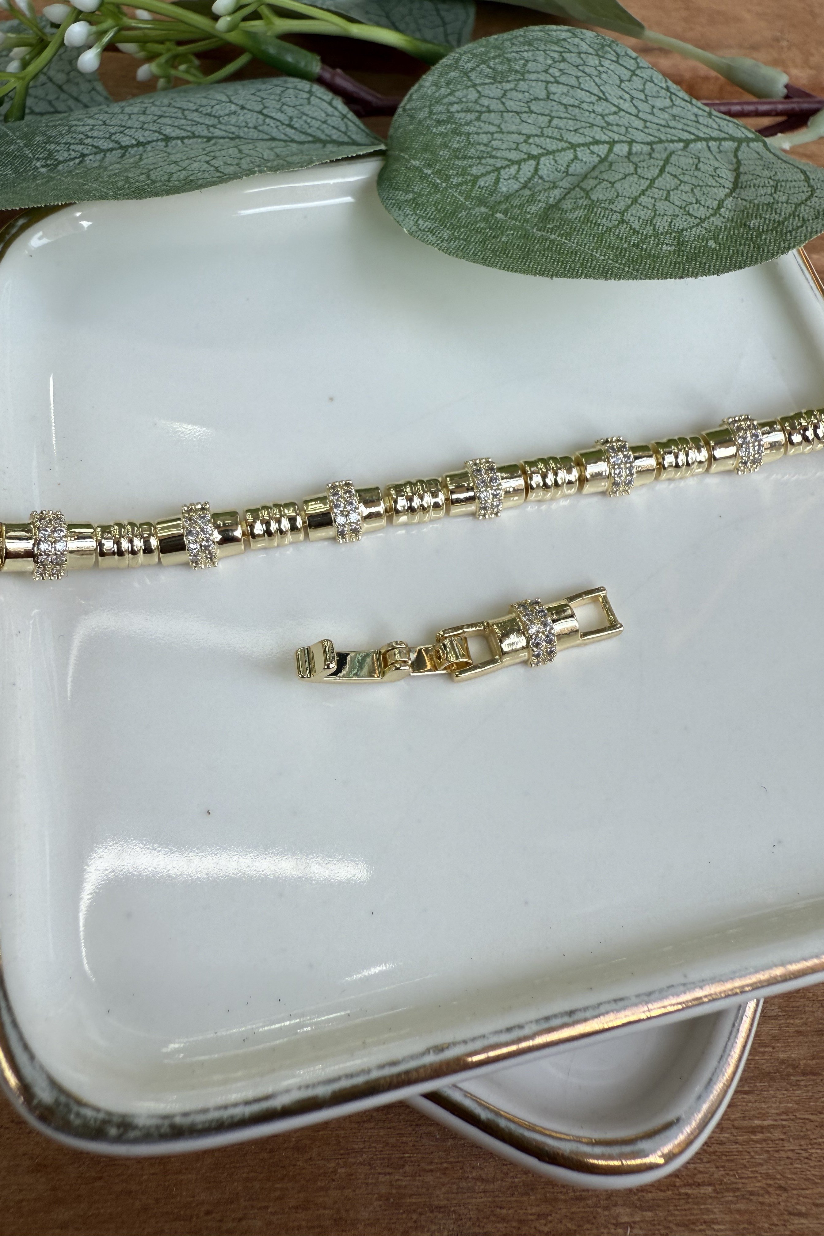 14K Altın Kaplama Üstü Taşlı Serenay Bileklik 17+2cm
