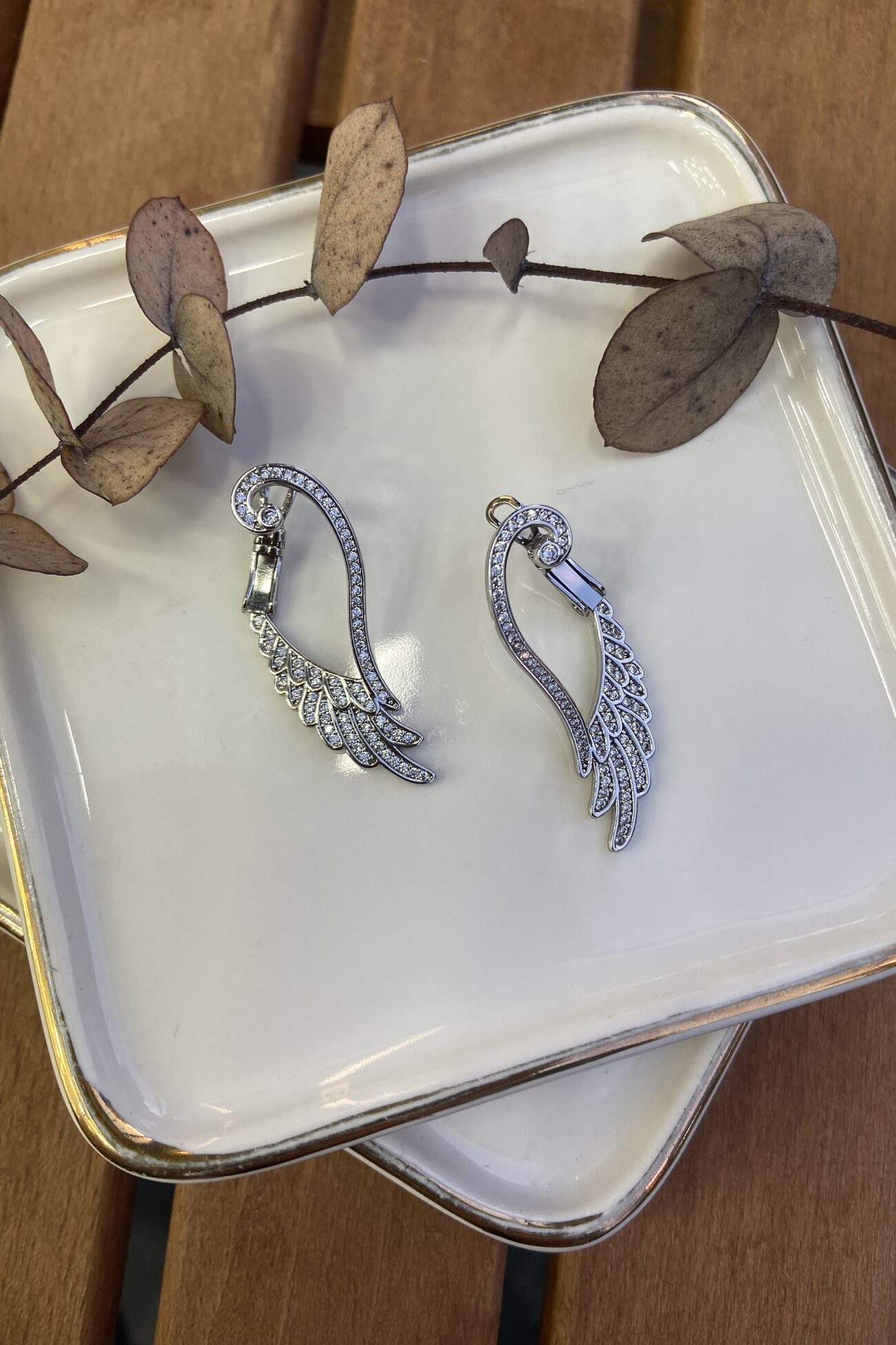 Özel Seri Melek Kanadı Küpe Silver