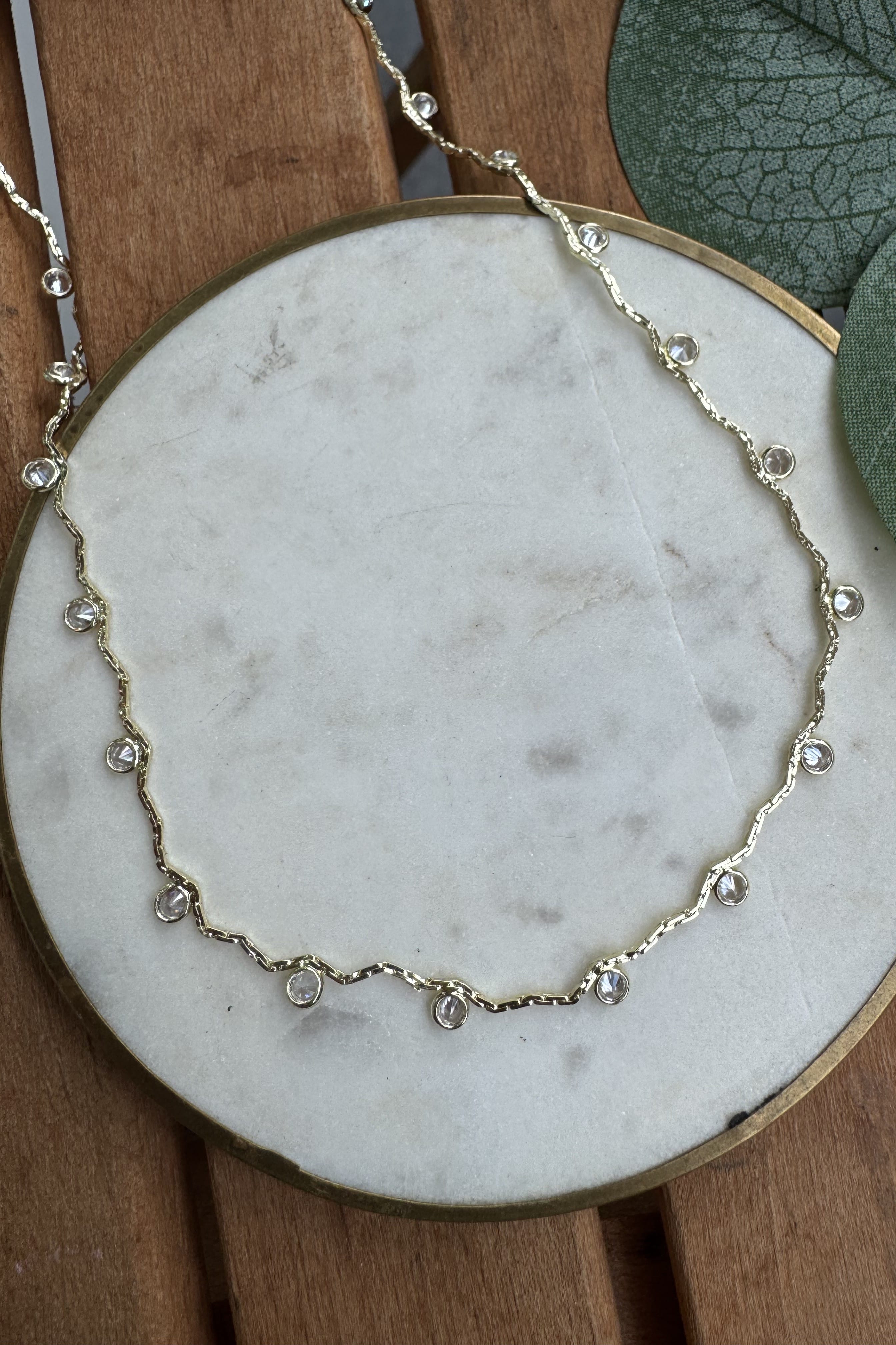 14K Altın Kaplama Parıltılı Zincirde Minik Taşlar Kolye 52cm