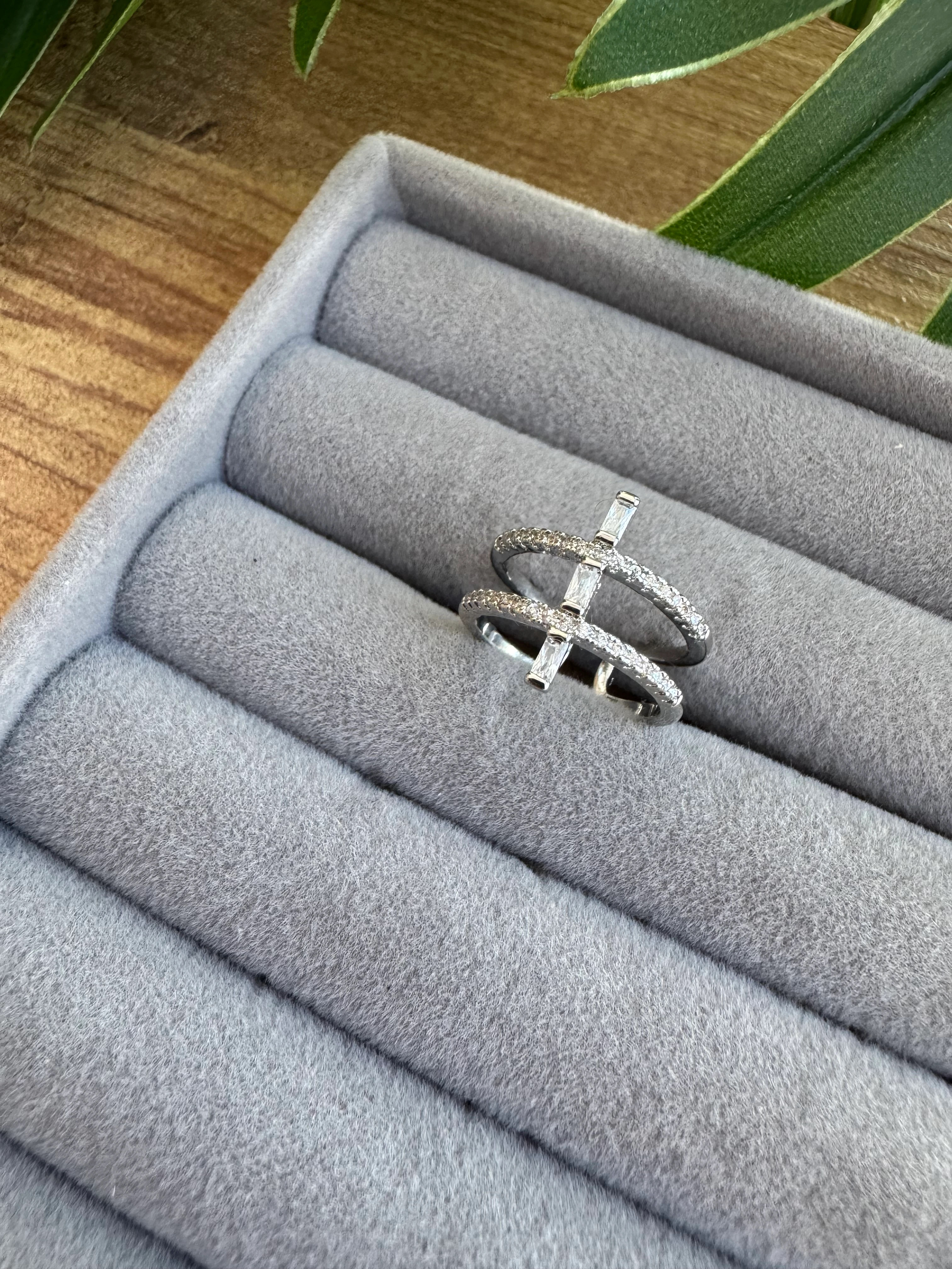 14K Altın Kaplama Ortası Çizgili Serçe Parmak Yüzüğü Silver