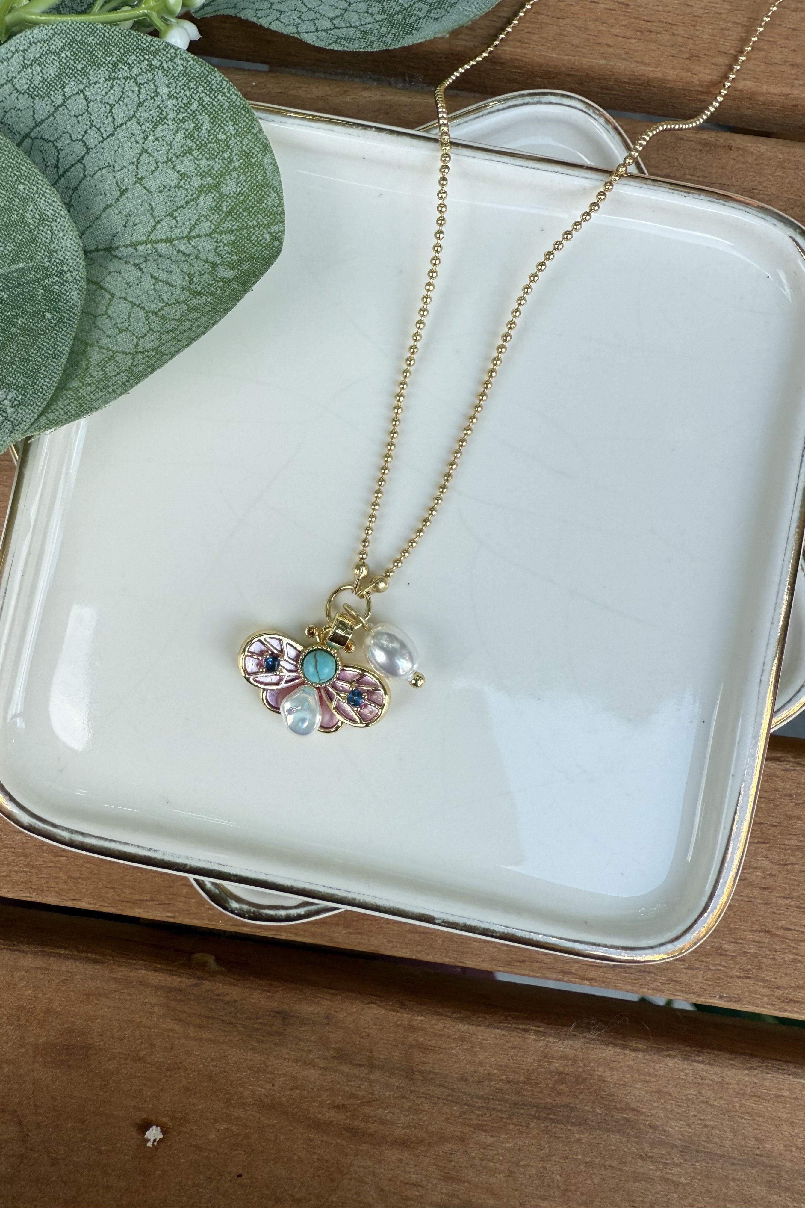 14K Altın Kaplama Pembe Sedefli Kelebek Kolye 49cm