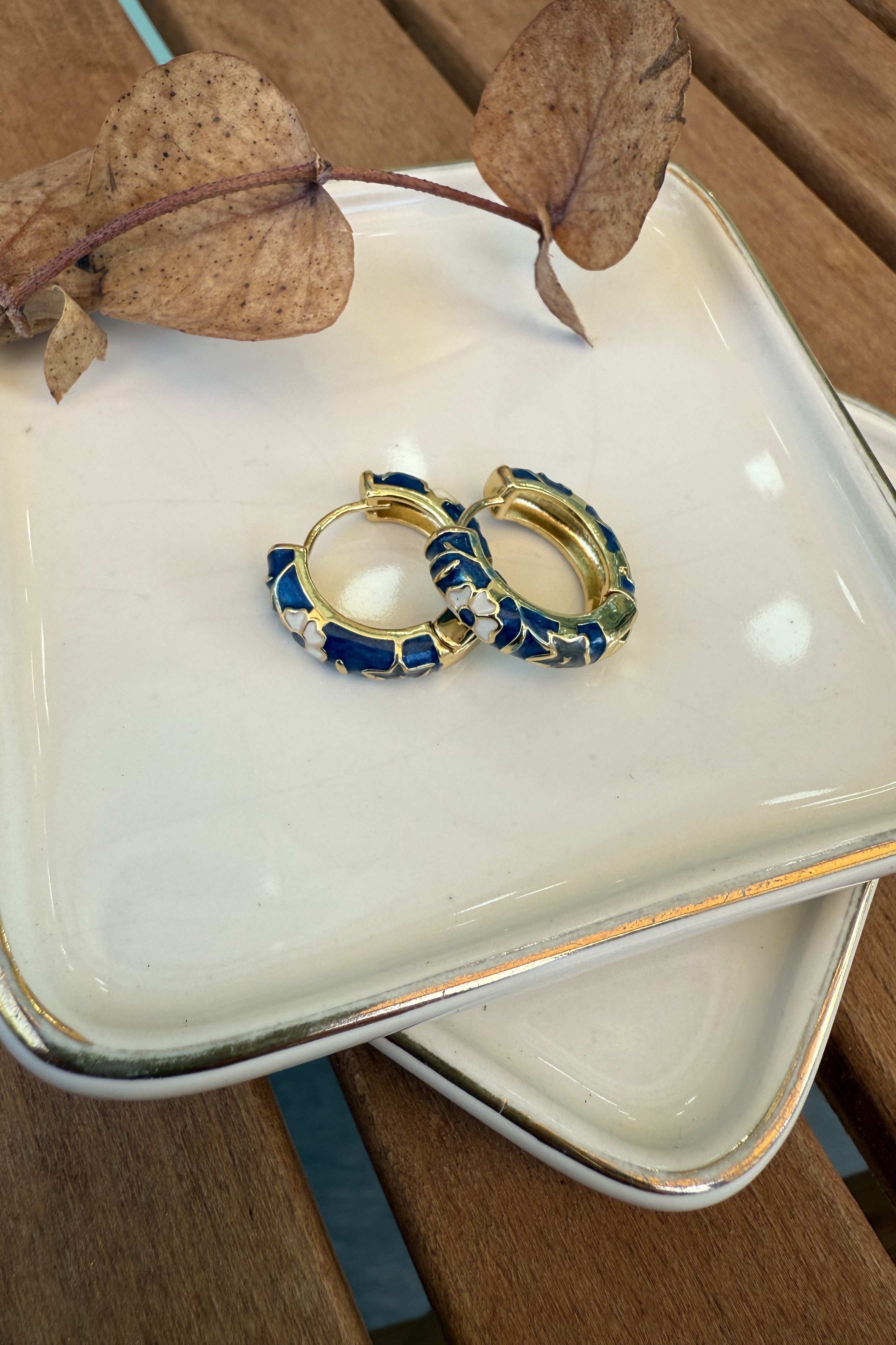 14K Altın Kaplama Lacivert Mineli Freya Küpe 2cm