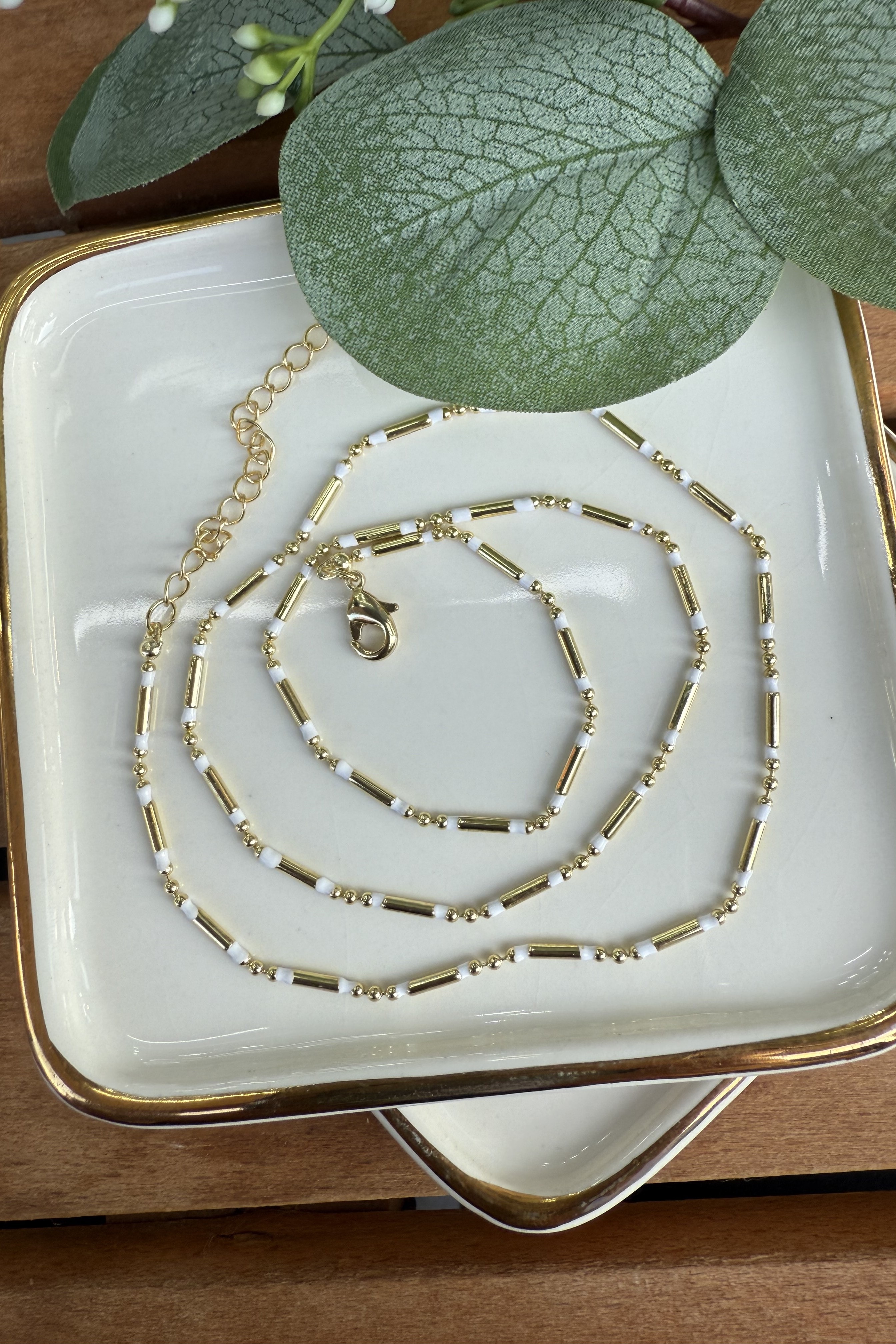 14K Altın Kaplama Silindir Beyaz Boncuk Geçişli Kolye 45+5cm