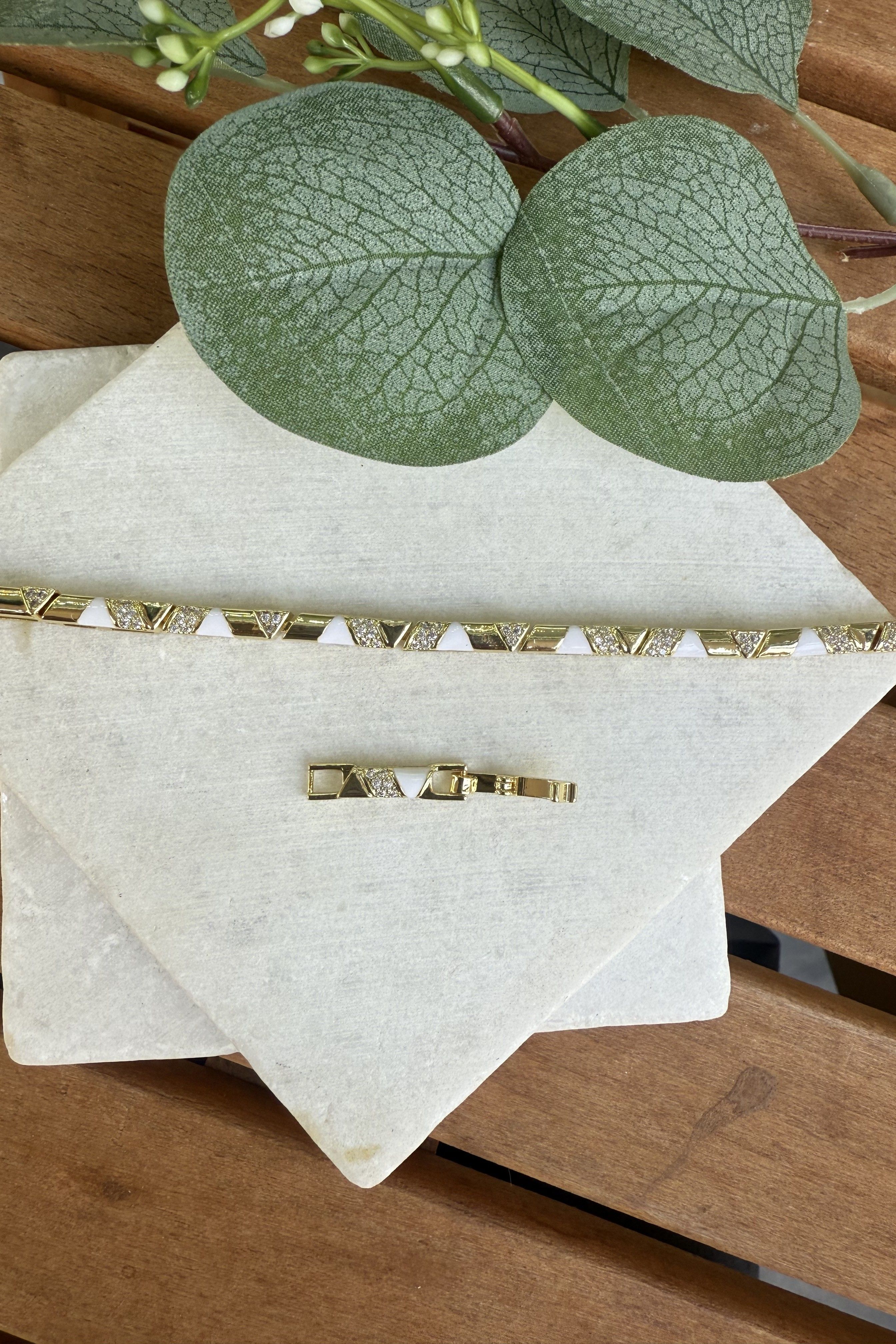 14K Altın Kaplama Beyaz Mineli Üçgen Bileklik 16+2cm