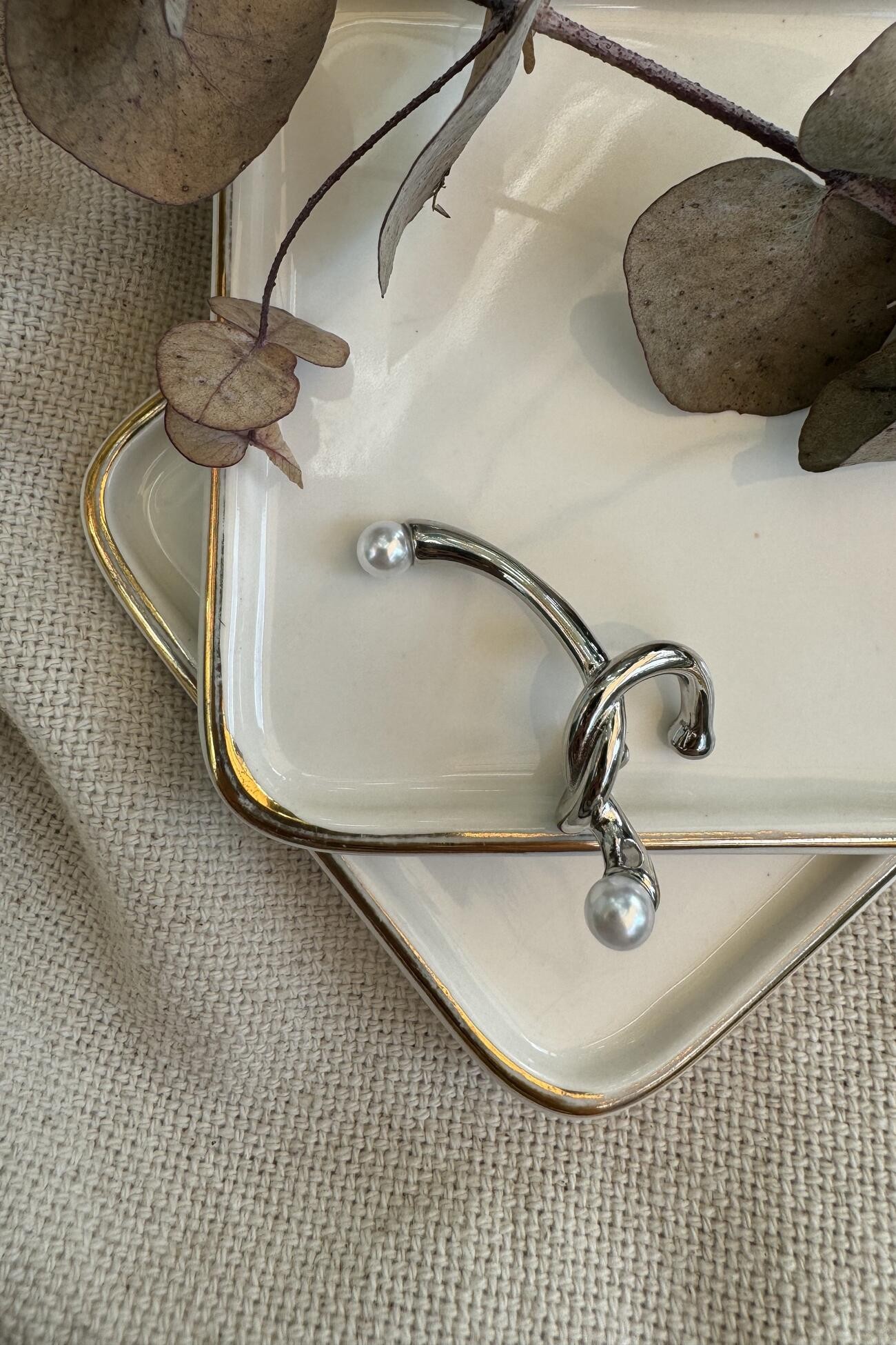 İnci Tasarım Kıkırdak Küpe Silver