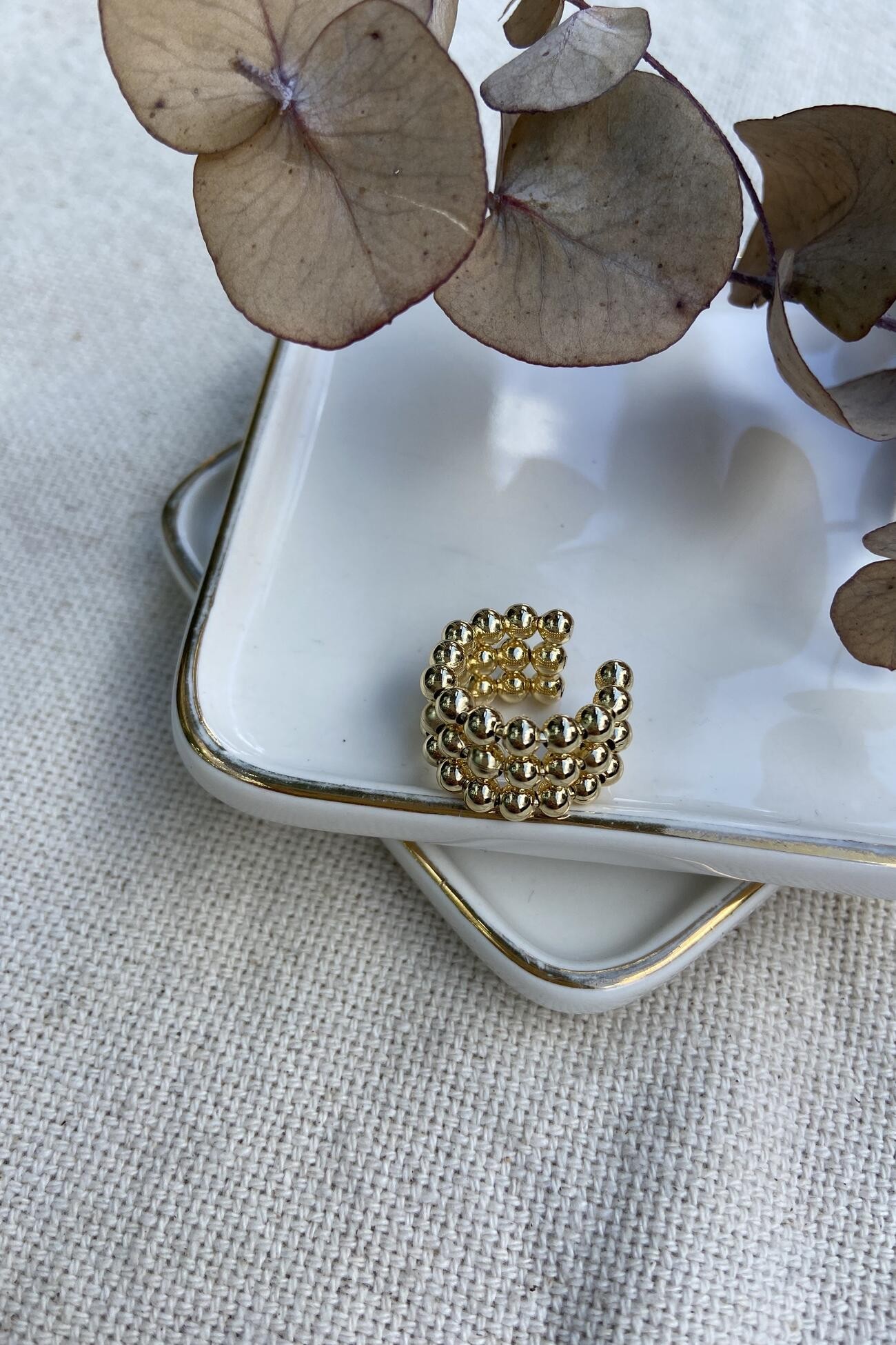 Üç Sıra Topçuk Kıkırdak Küpe Gold