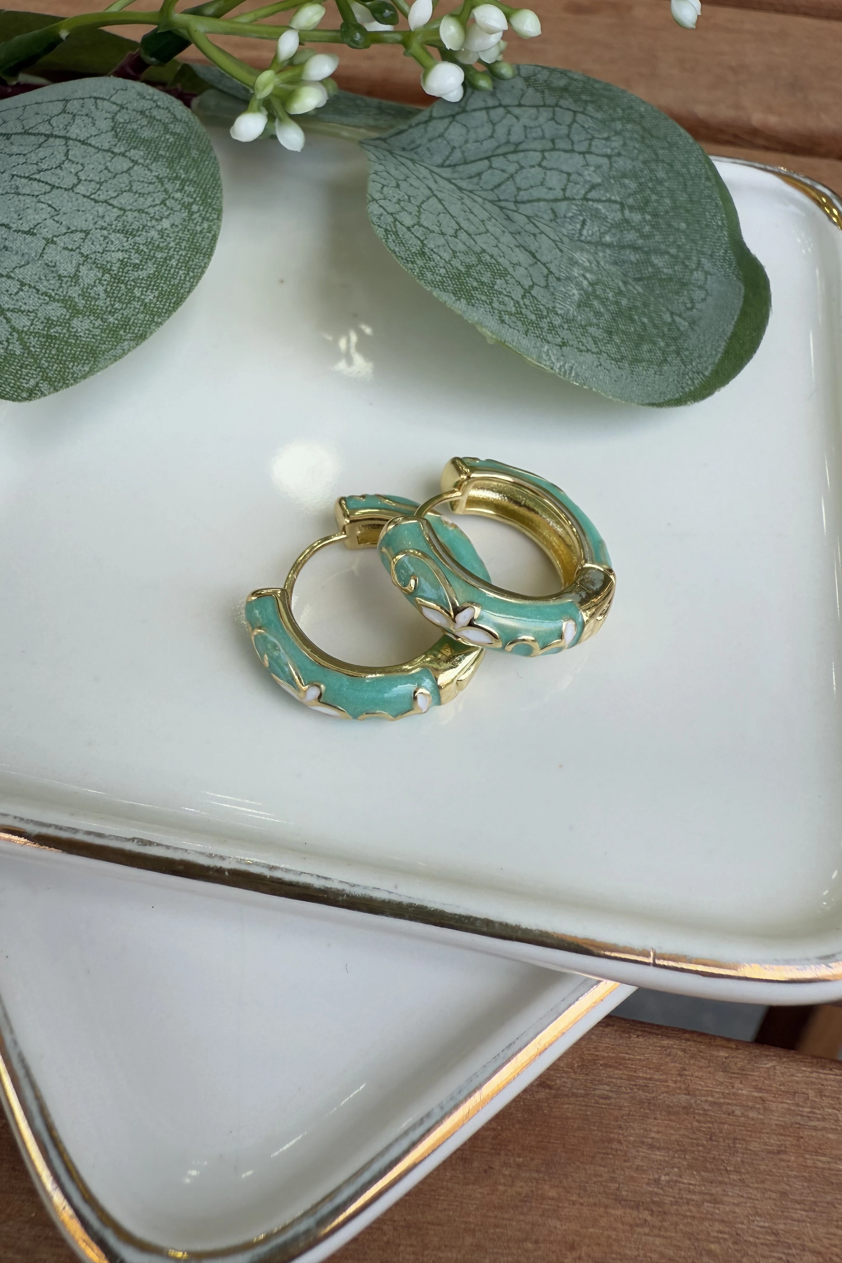 14K Altın Kaplama Su Yeşili Mineli Mina Küpe