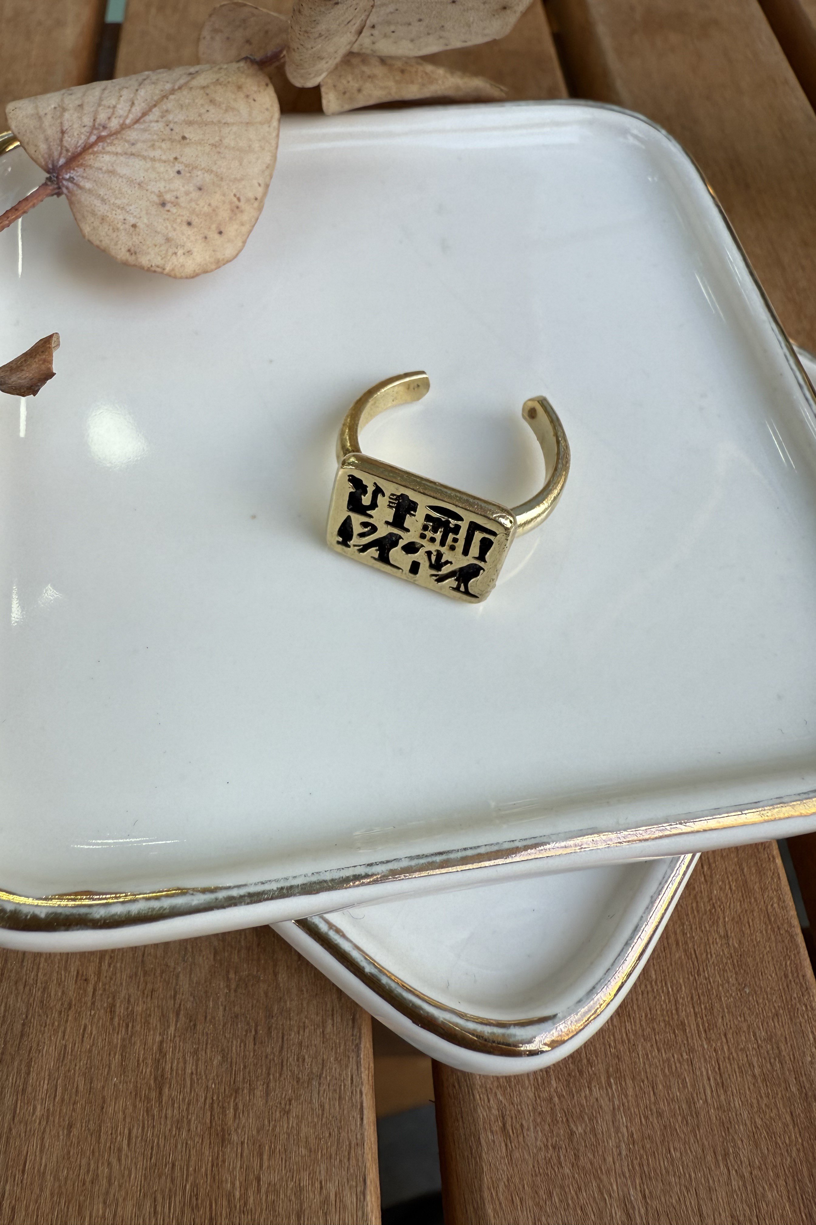 Bronz Antik Yüzük