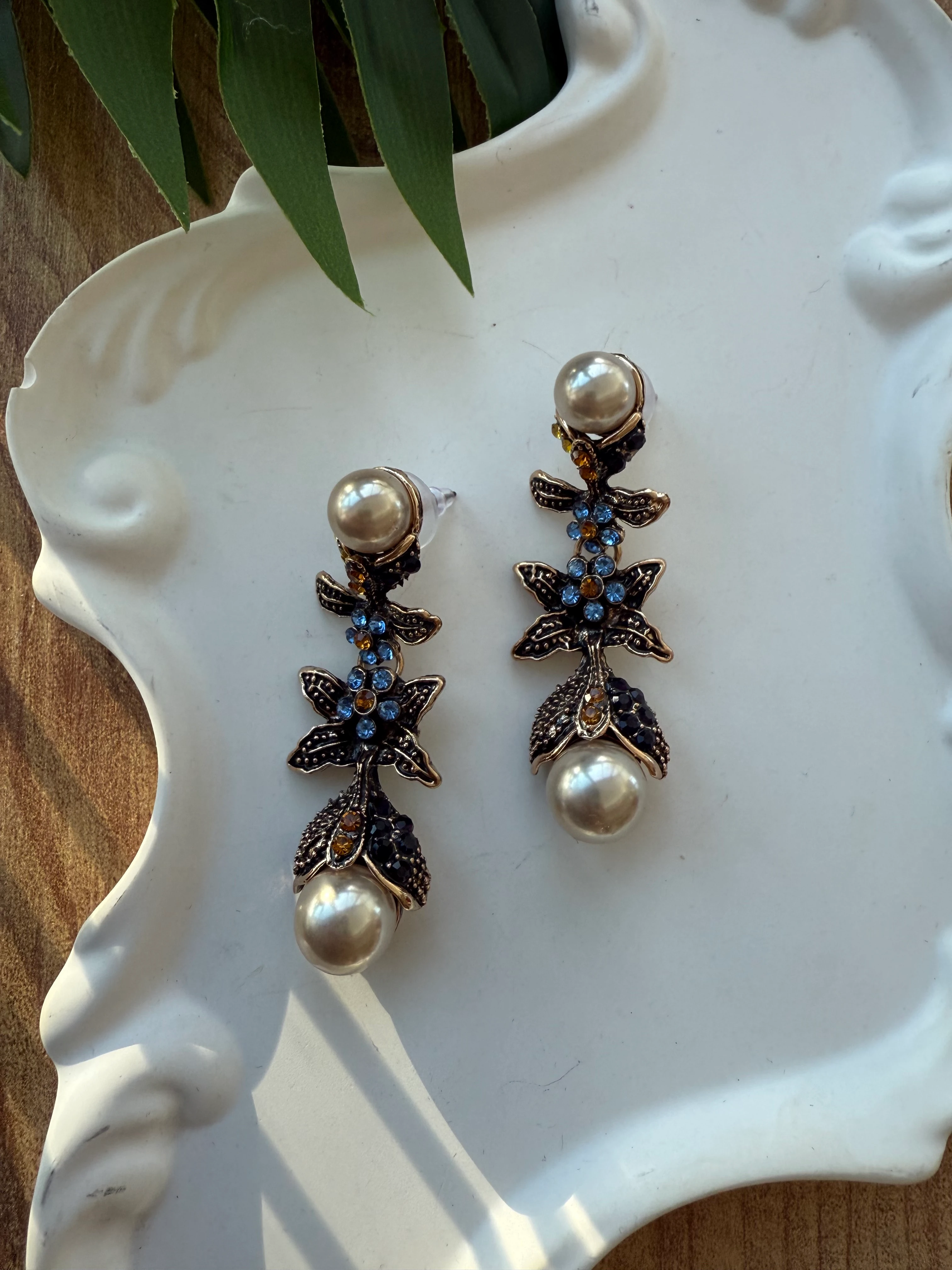 ZR Model Eskitme İncili Küpe