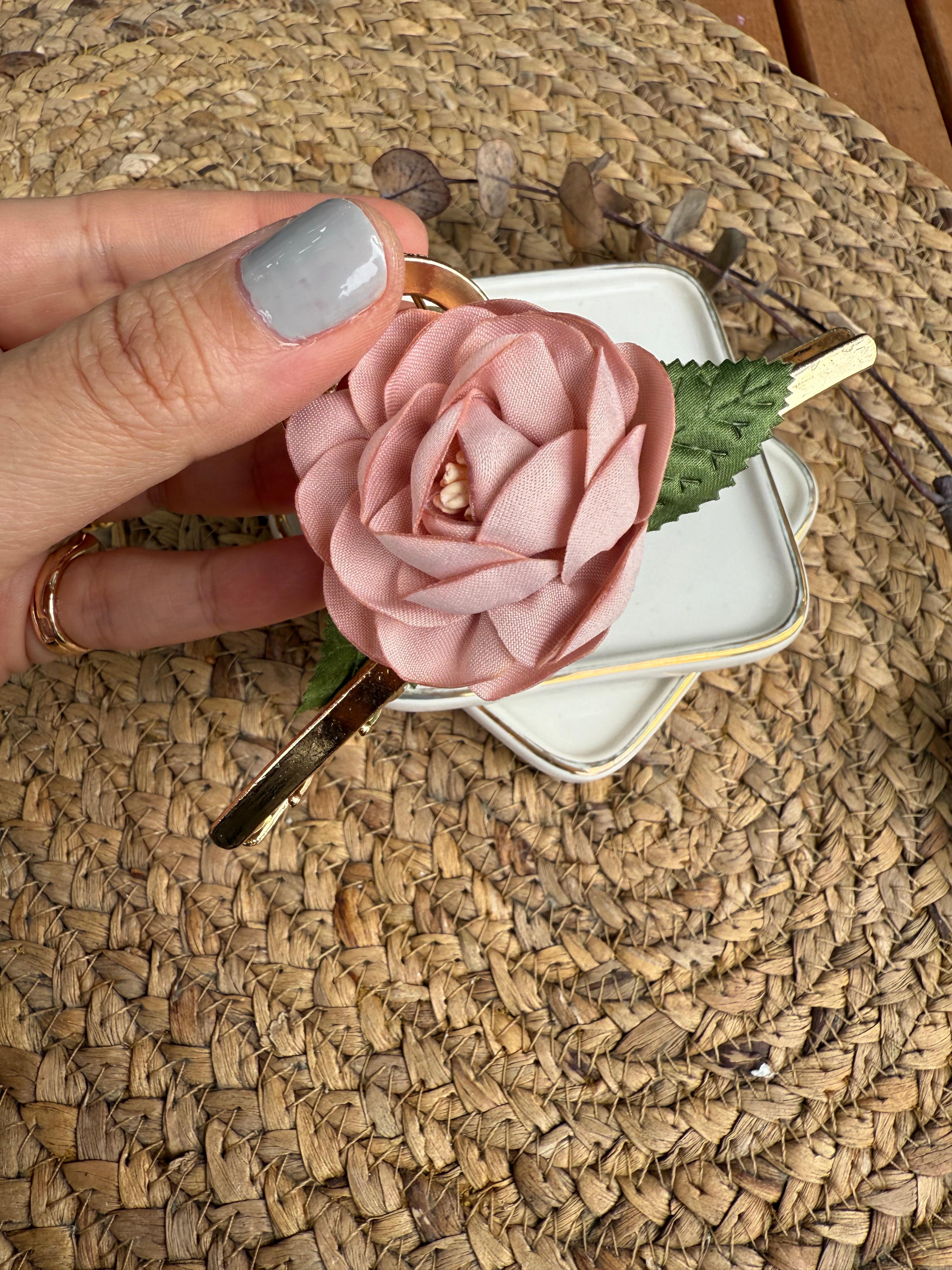 Yandan Pembe Çiçekli Mandal Toka