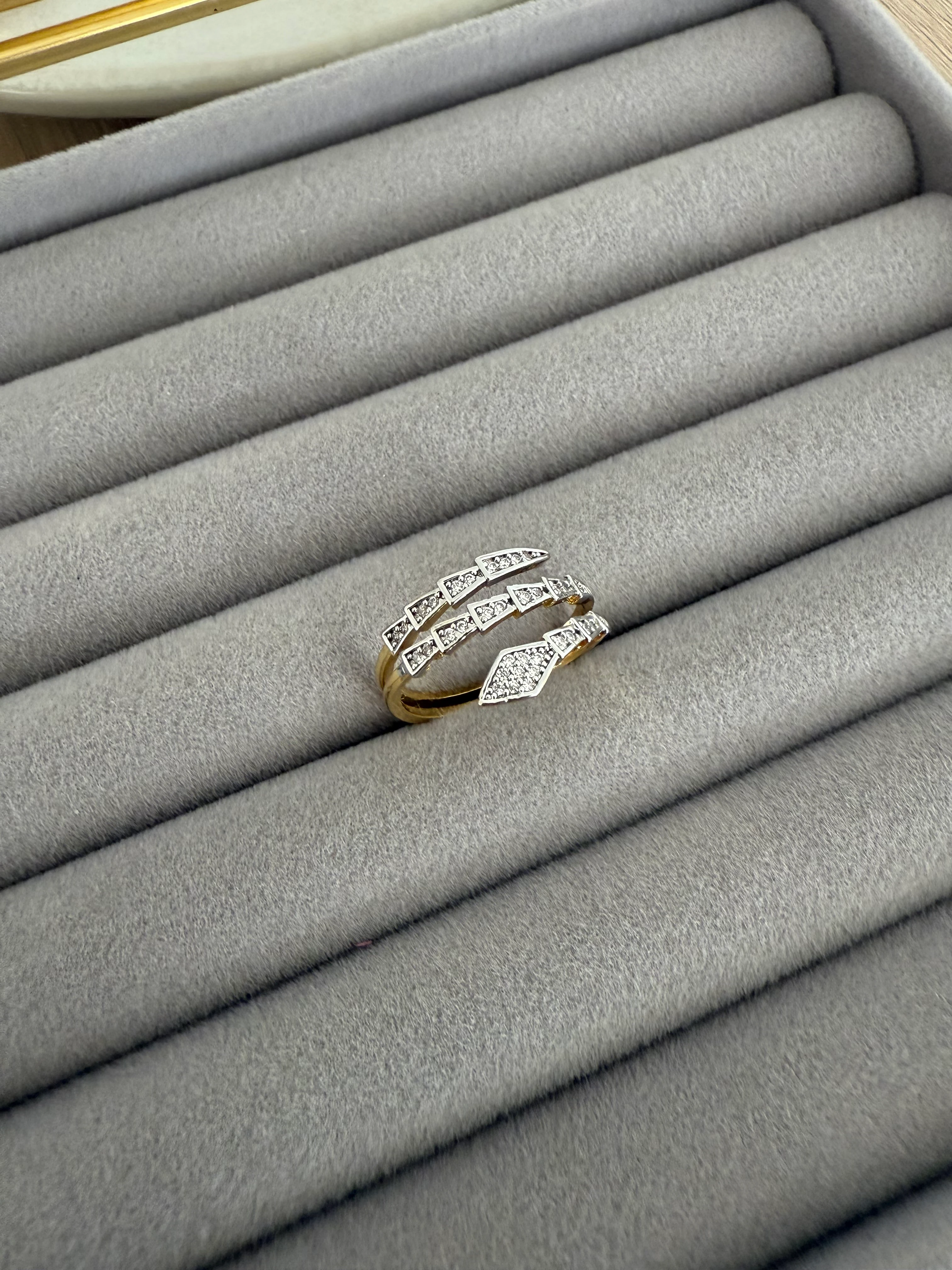 14K Altın Kaplama Kıkırdaklı Yılan Yüzük