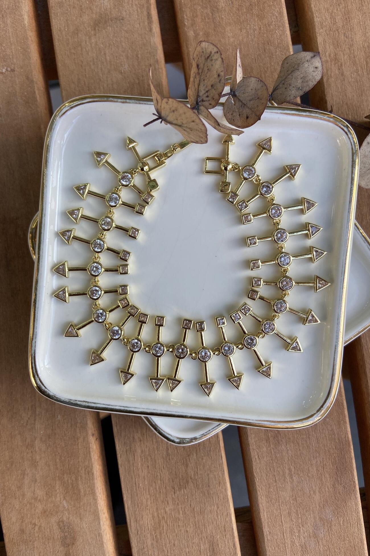 14K Altın Kaplama Tasarım Oklar Bileklik 19cm