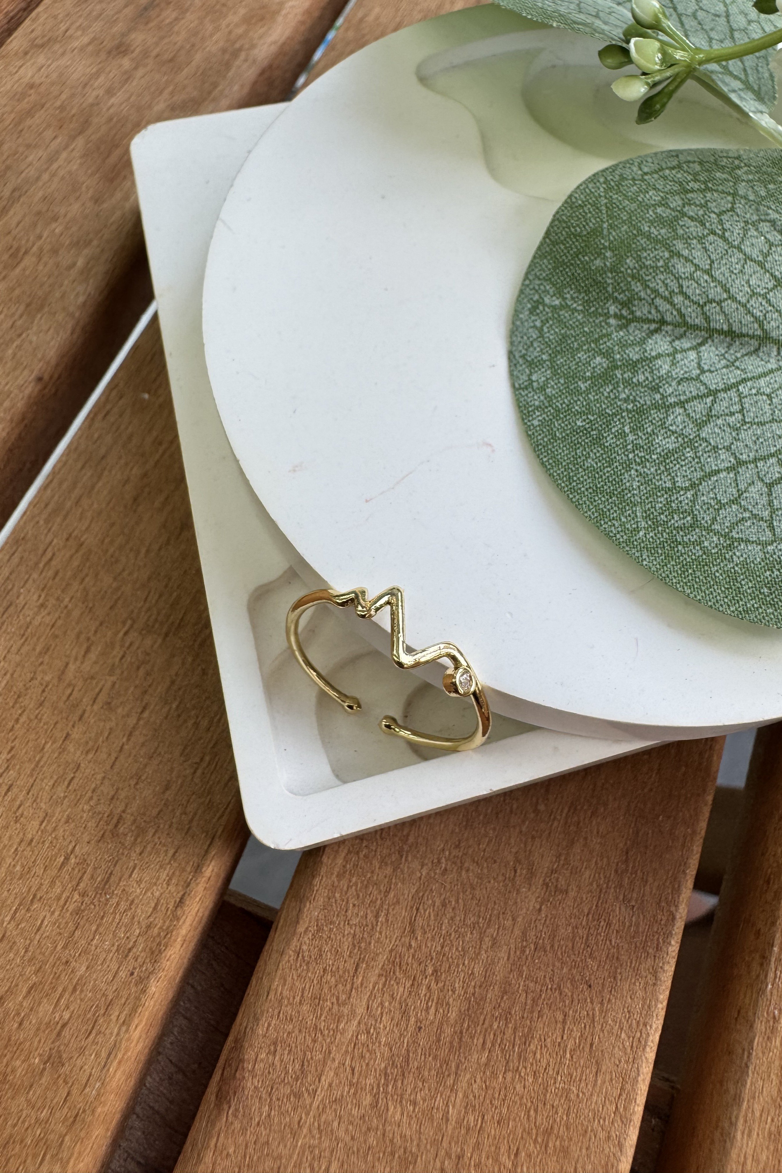 14K Altın Kaplama Kalp Ritmi Minimal Yüzük