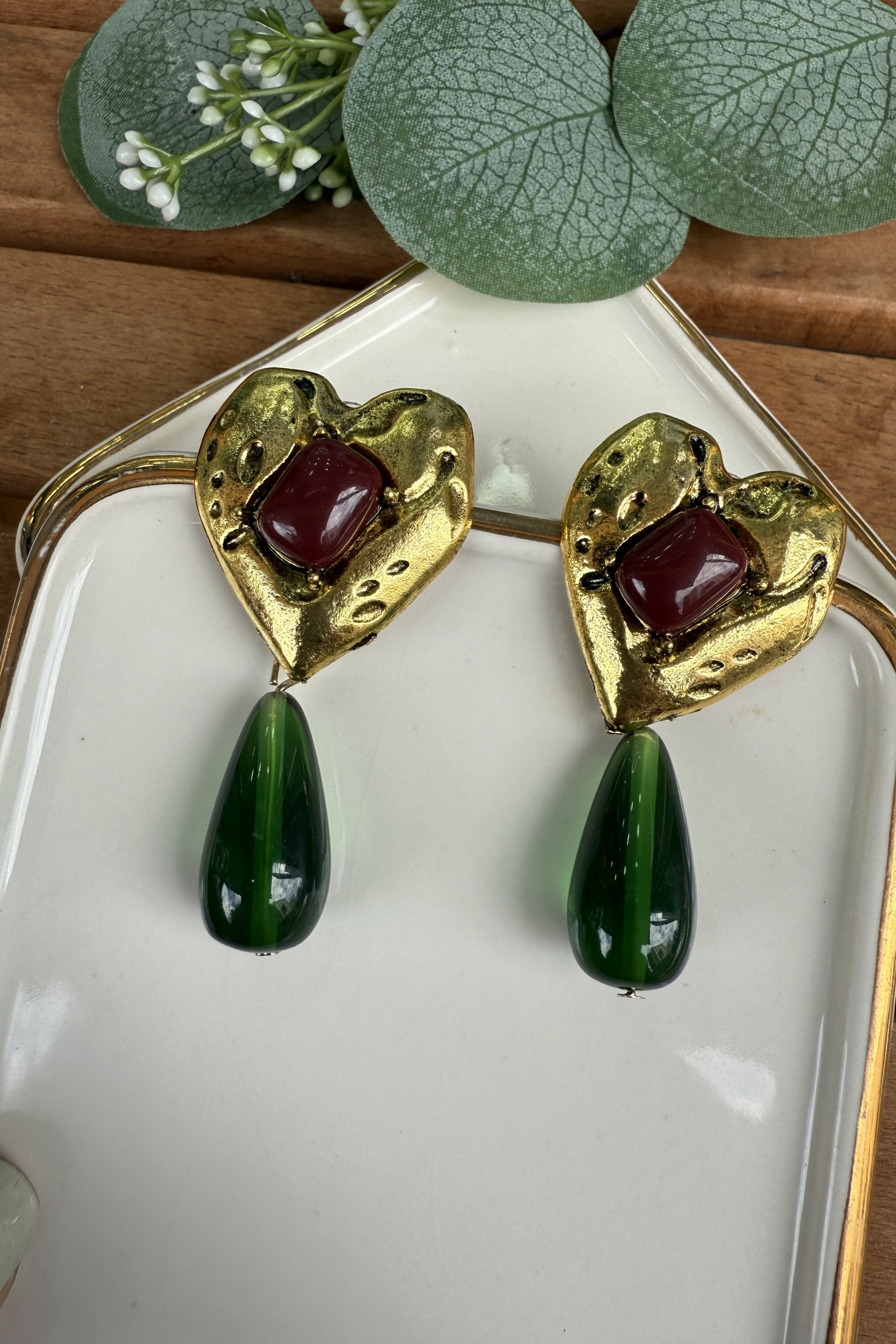 Dokulu Kalp, Yeşil Taşlı Mng Küpe