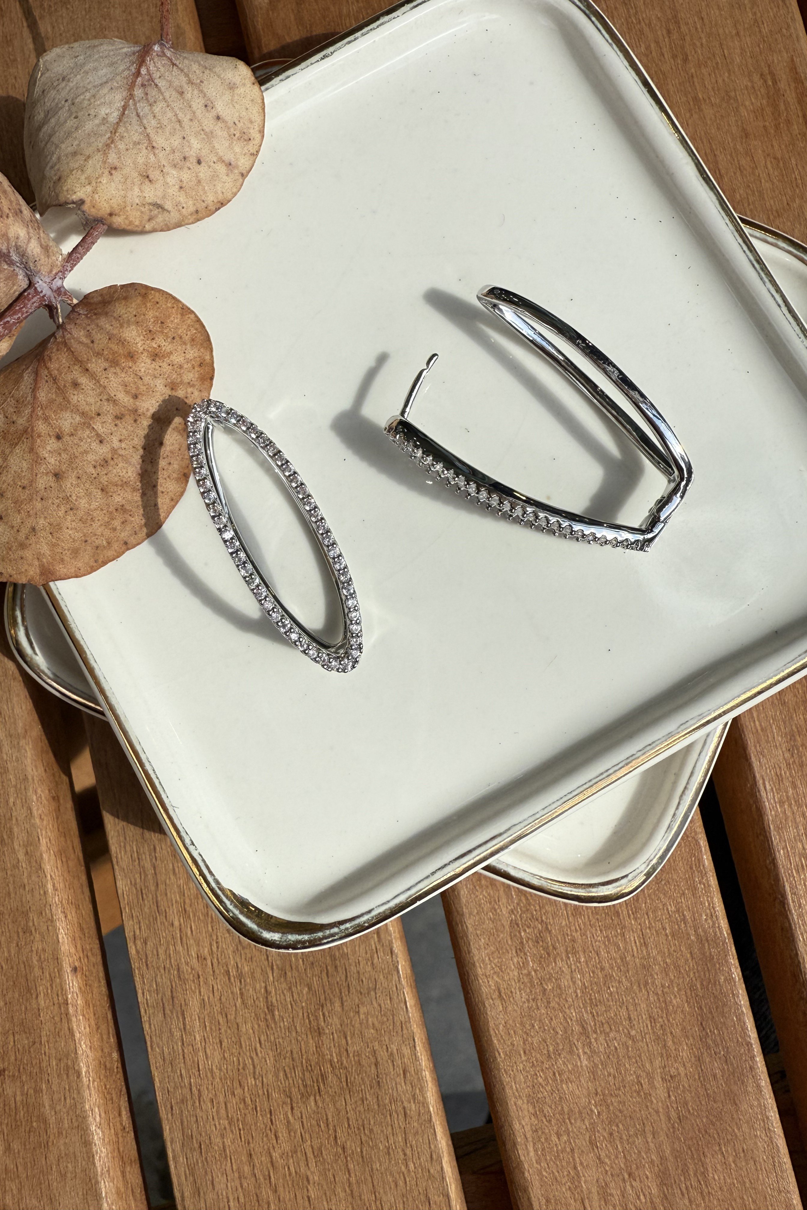 14K Altın Kaplama Taşlı Oval Çift Yönlü Küpe Silver