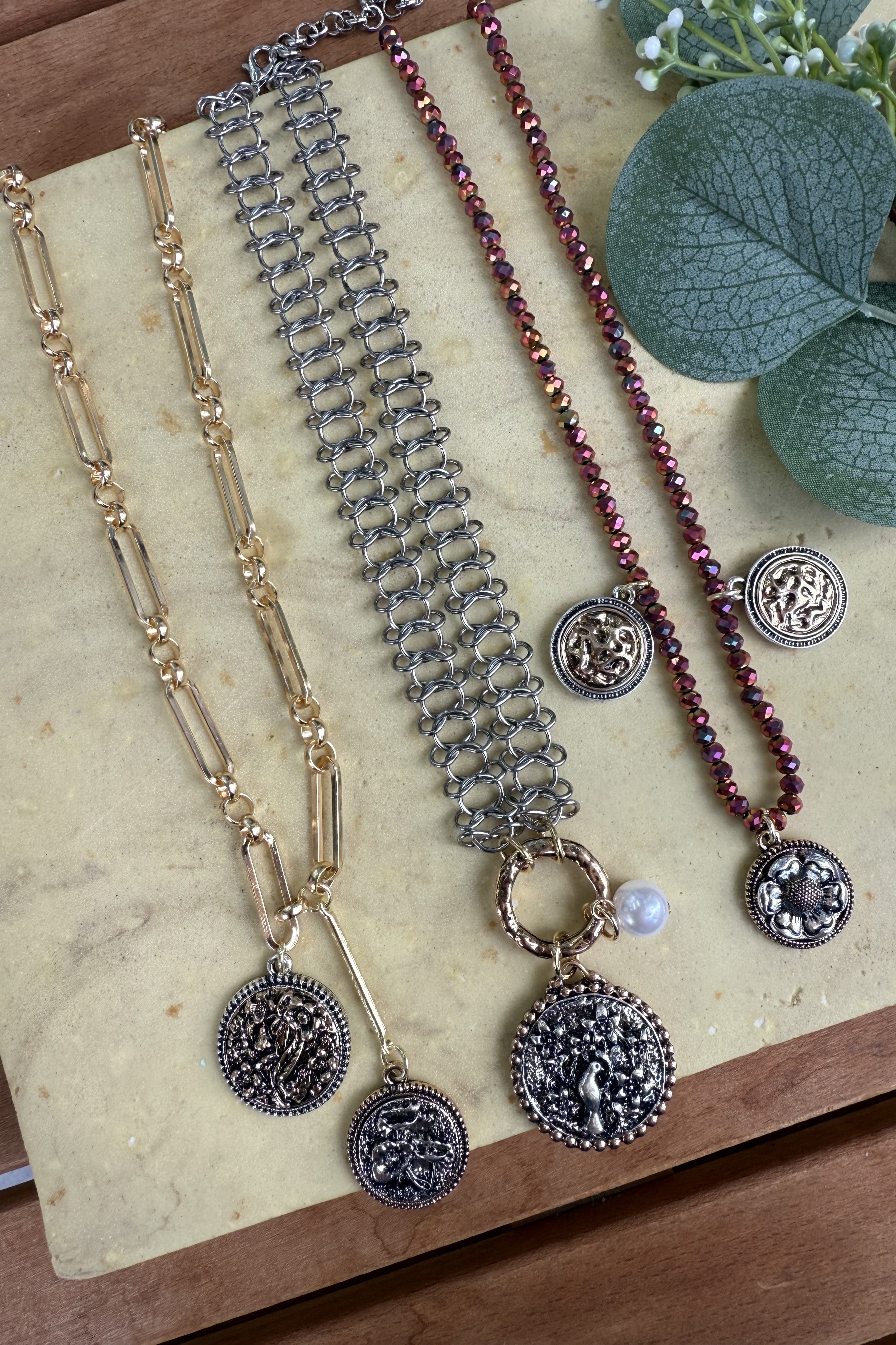 ZR Model Antik Charmlı 3'lü Kolye Seti (47+60+65cm)