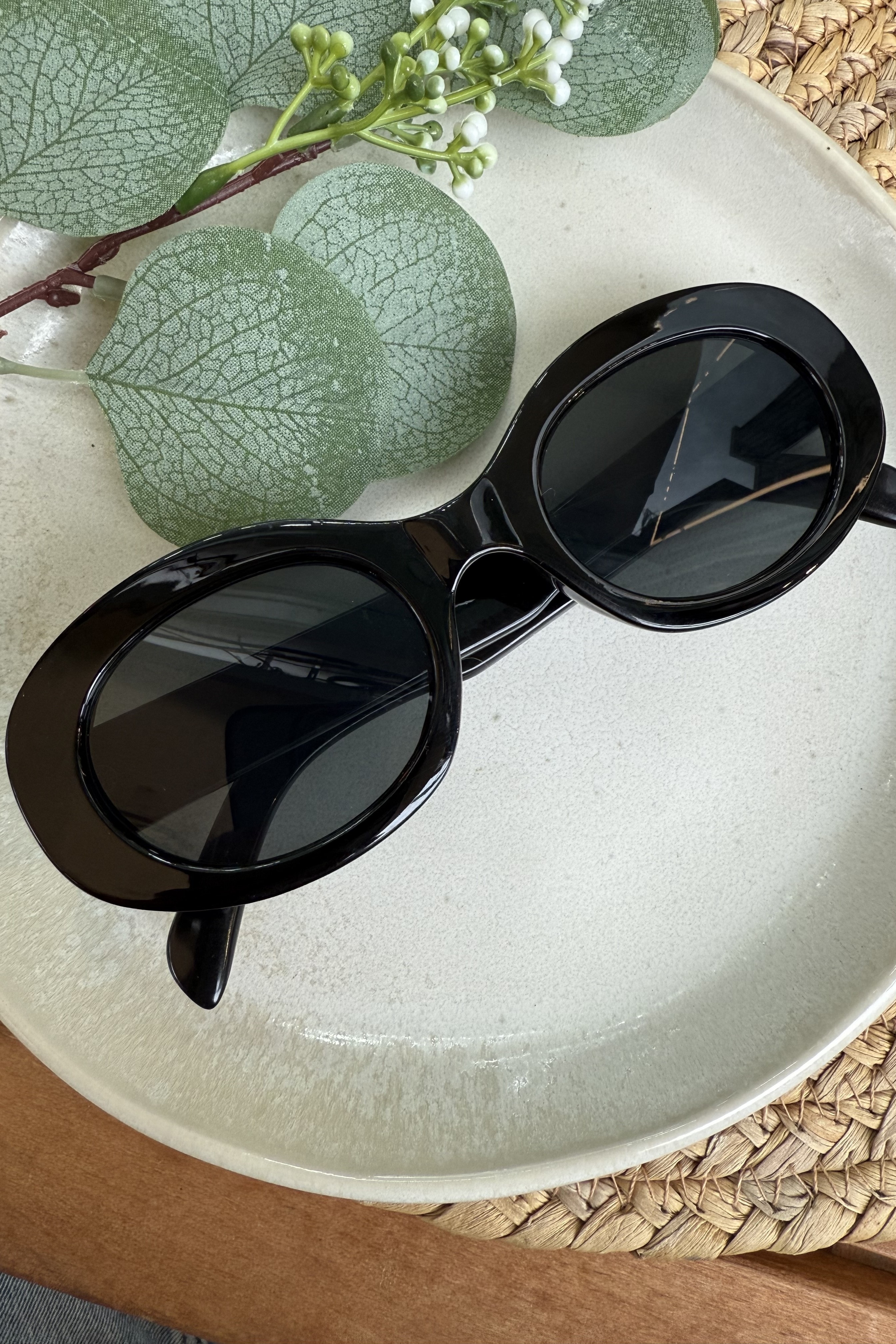 Mila Model Siyah Gözlük