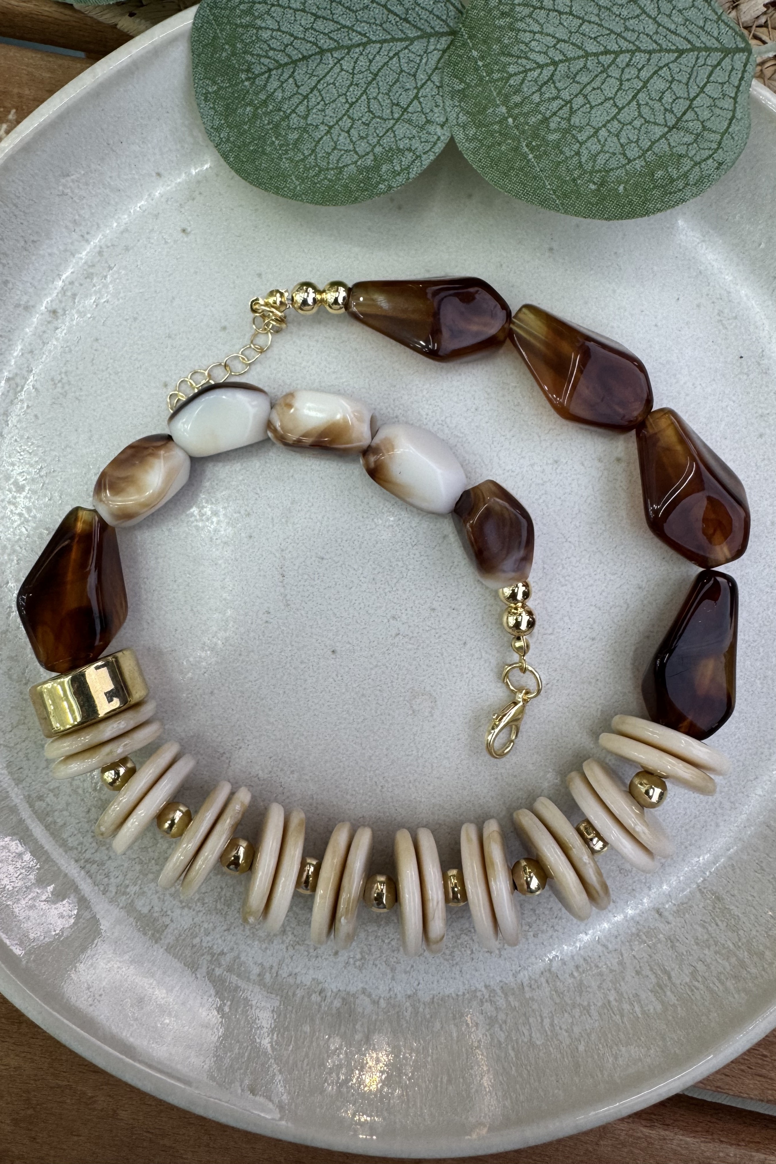 ZR Model Önü Silindir Kemikli Akrilik Kolye 45cm