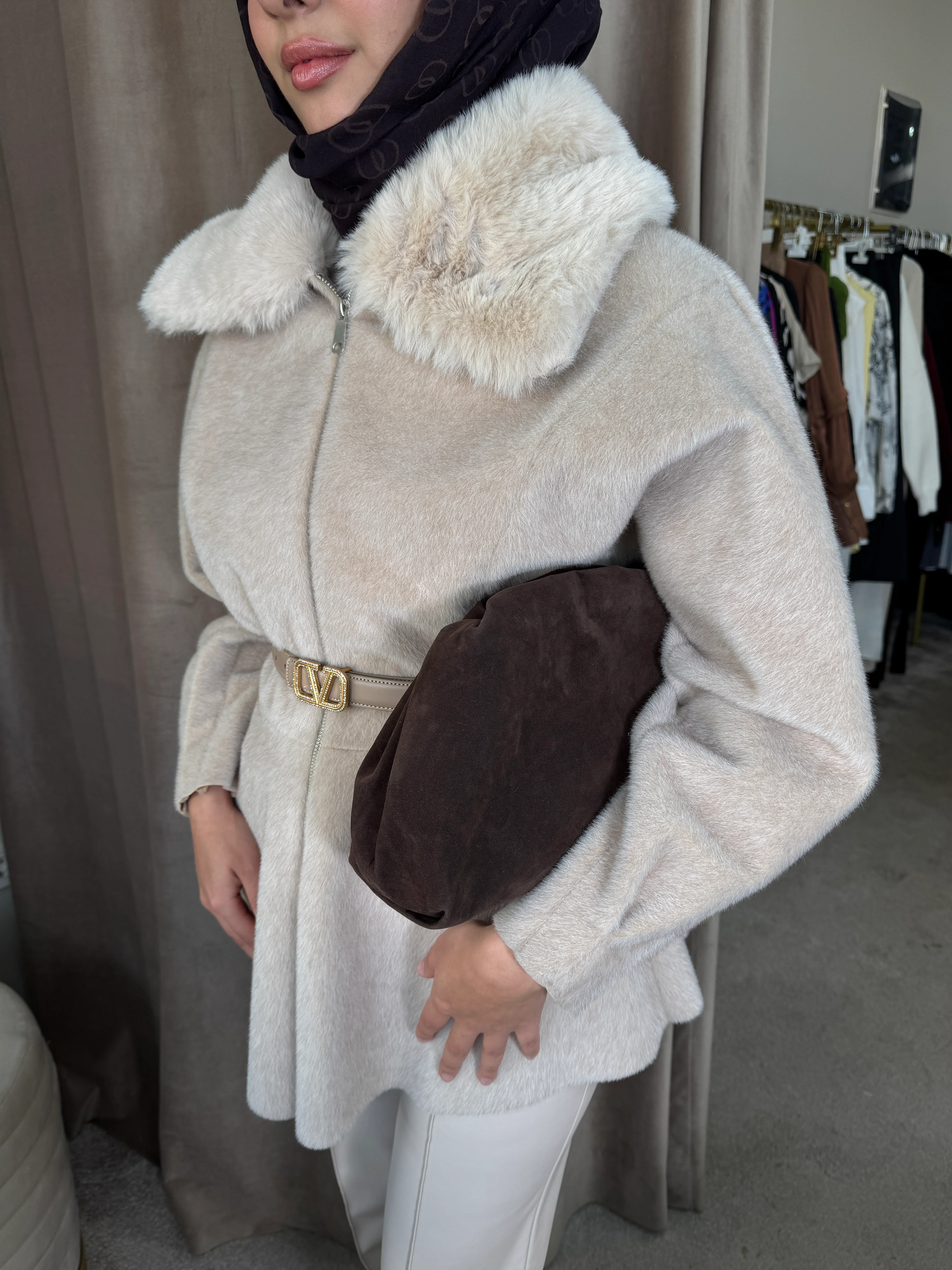 Kürk Yakalı Kloş Kaban •Bej