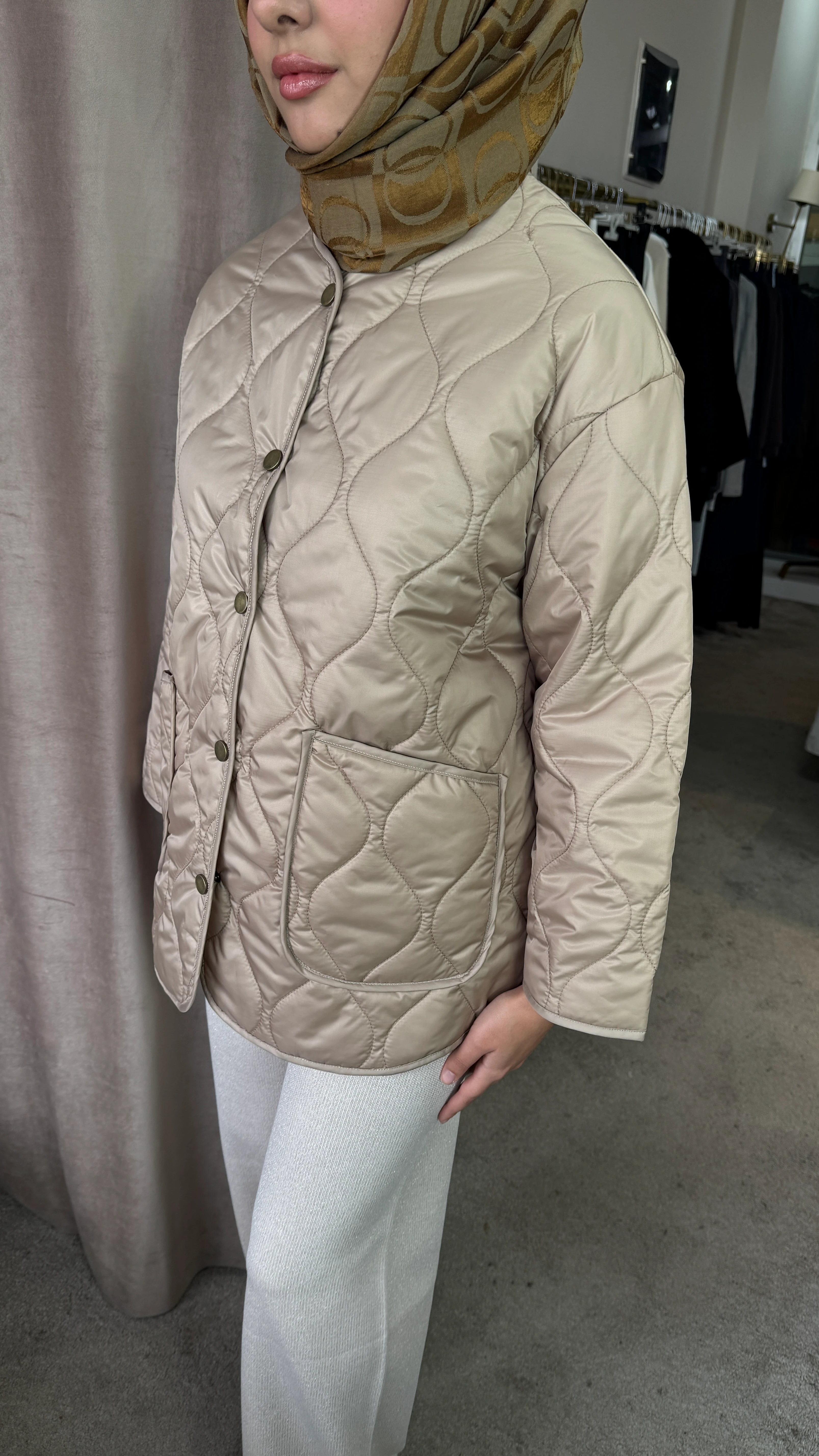 Muadil kapitone mont •Camel