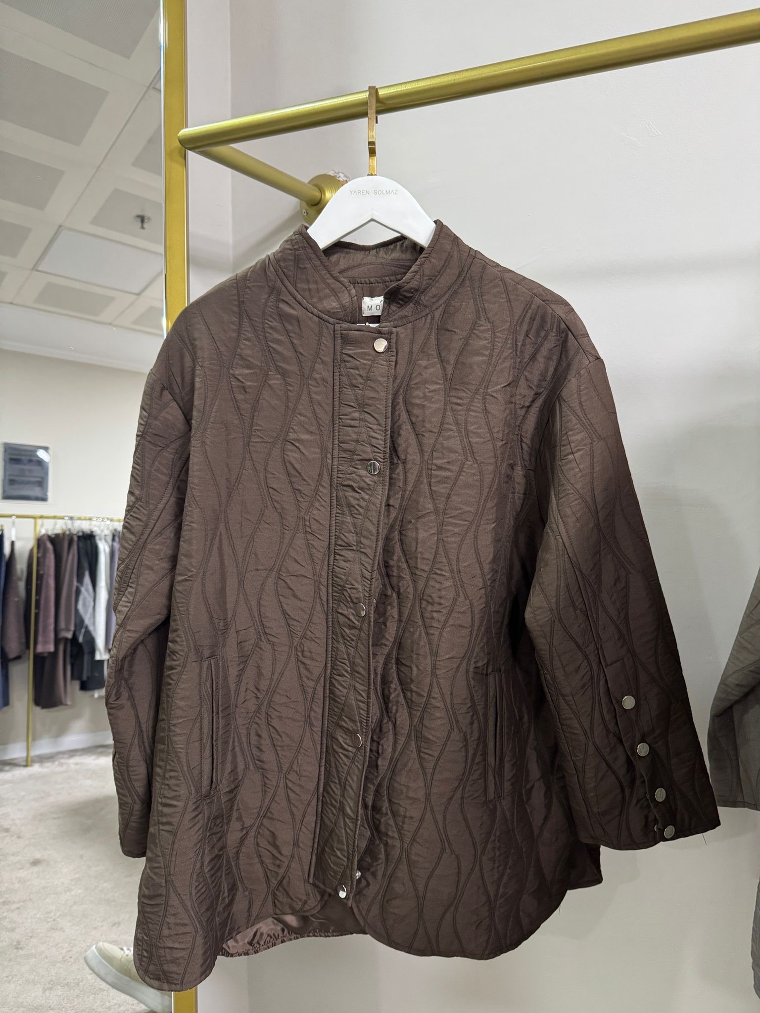 Kapitone Mont Kahverengi