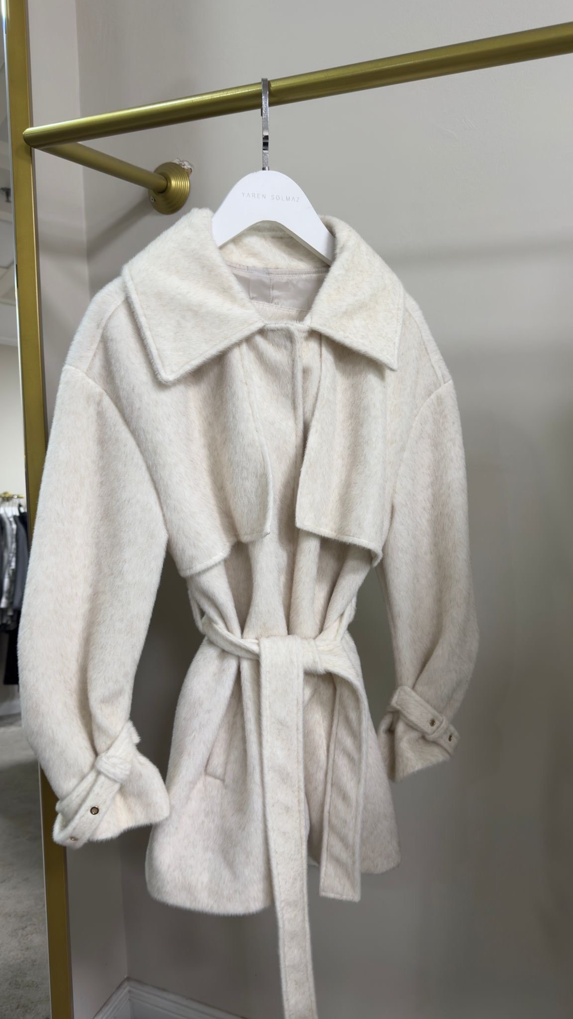 Nova Kısa Kaban Taş