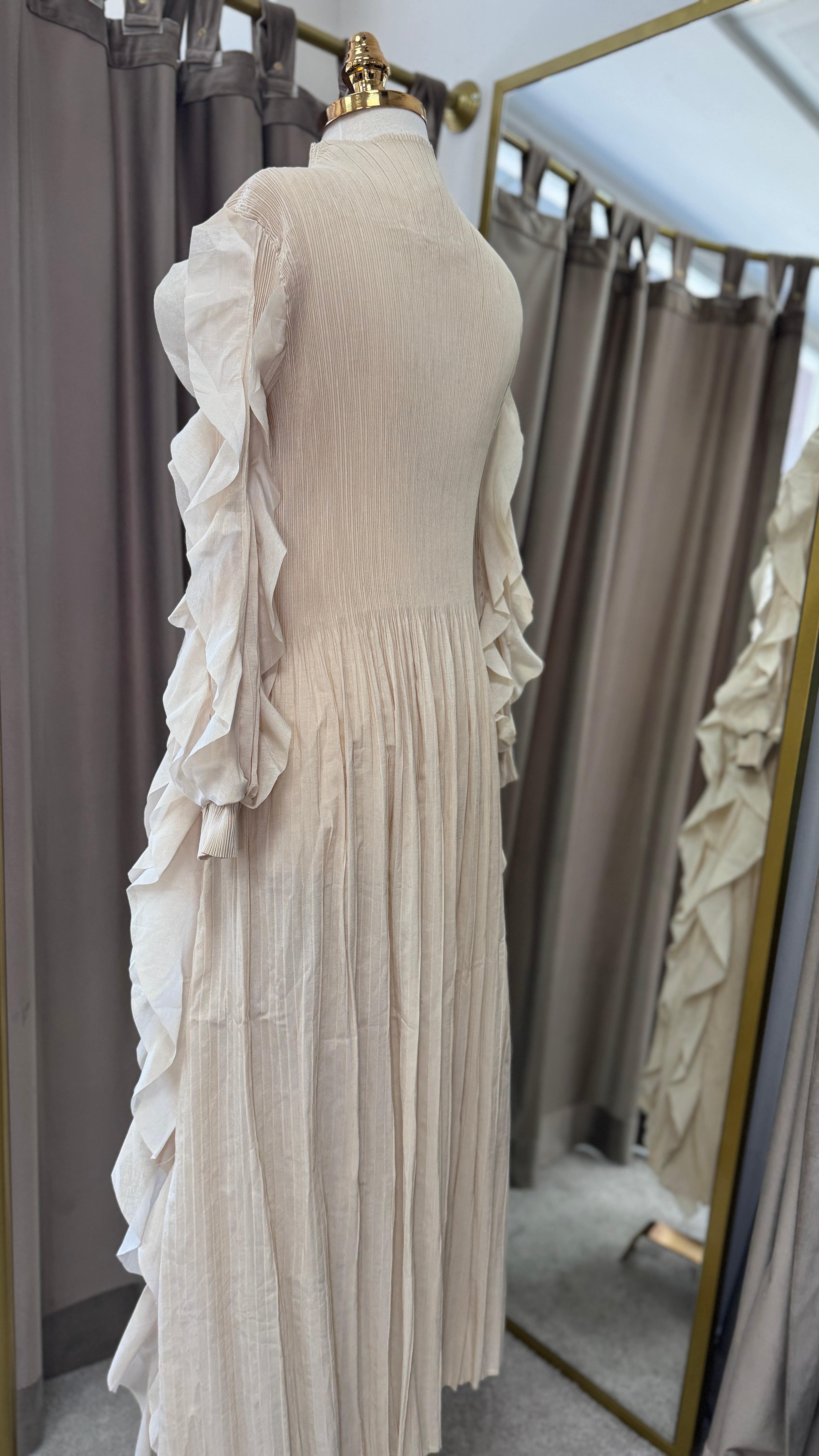 İthal fırfır elbise