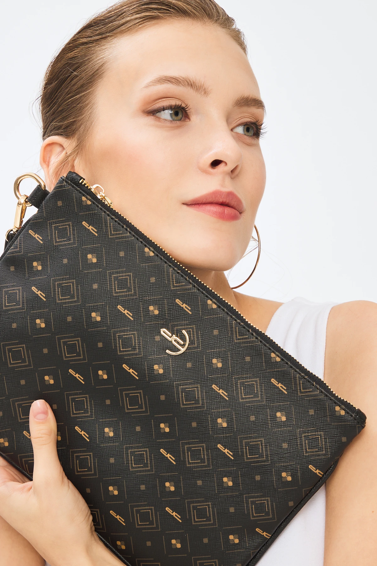 Kadın Basic Clutch Çanta Monogram Desenli Siyah Taba