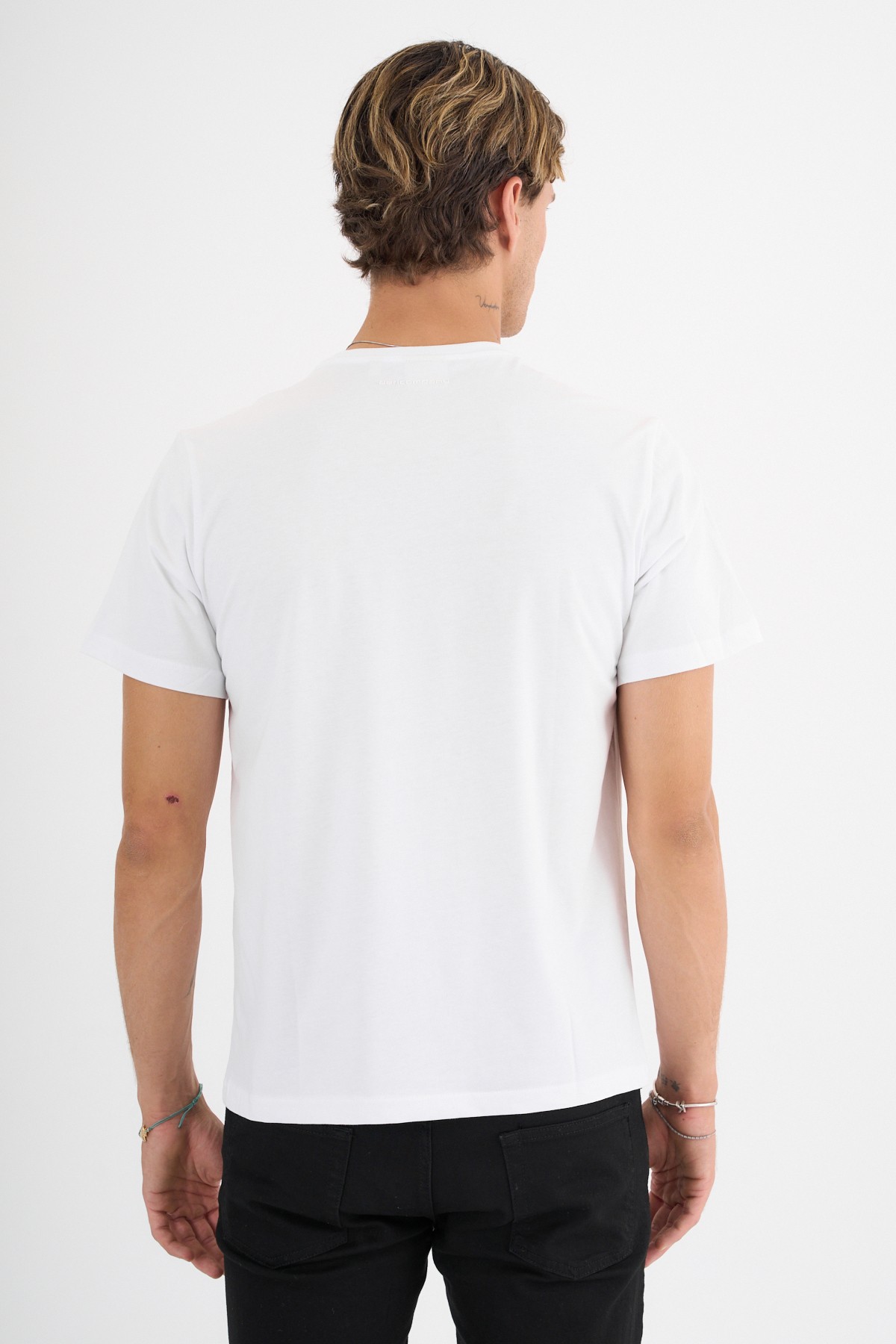 Erkek Beyaz Baskılı %100 Pamuklu Standart Kalıp T-Shirt