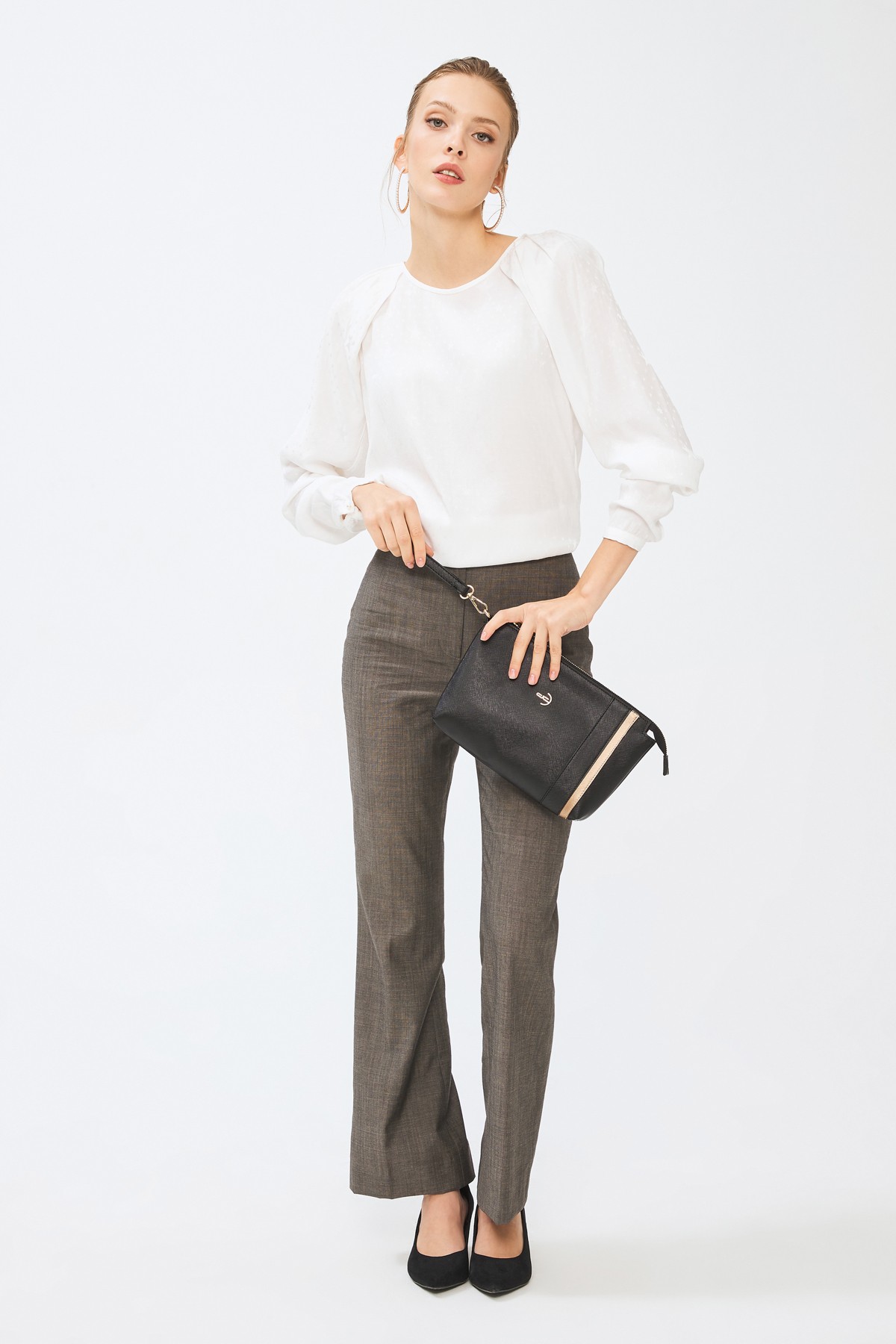 Kadın Basic Clutch Çanta Düz Desenli Şeritli Logolu Altın Siyah