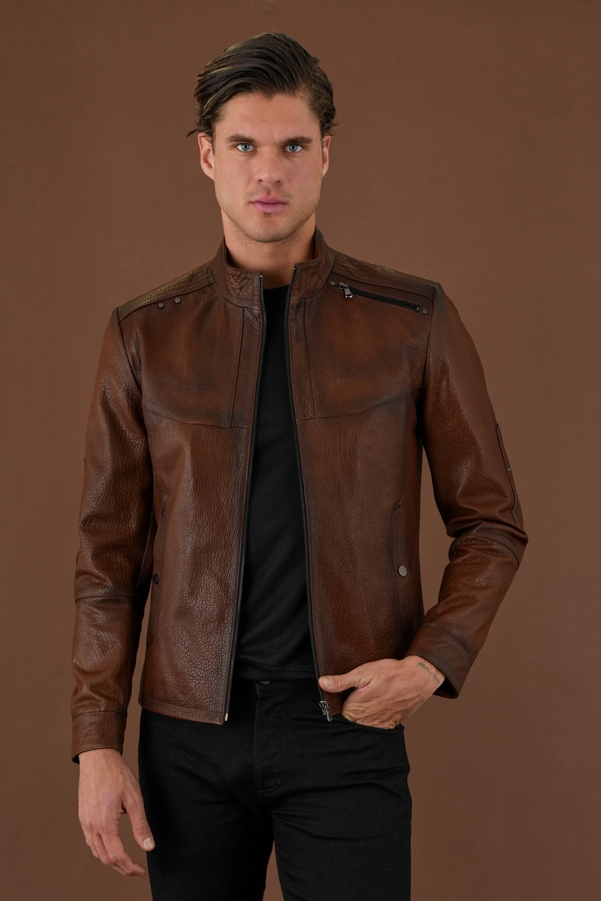 Vector Kahverengi Erkek Deri Mont