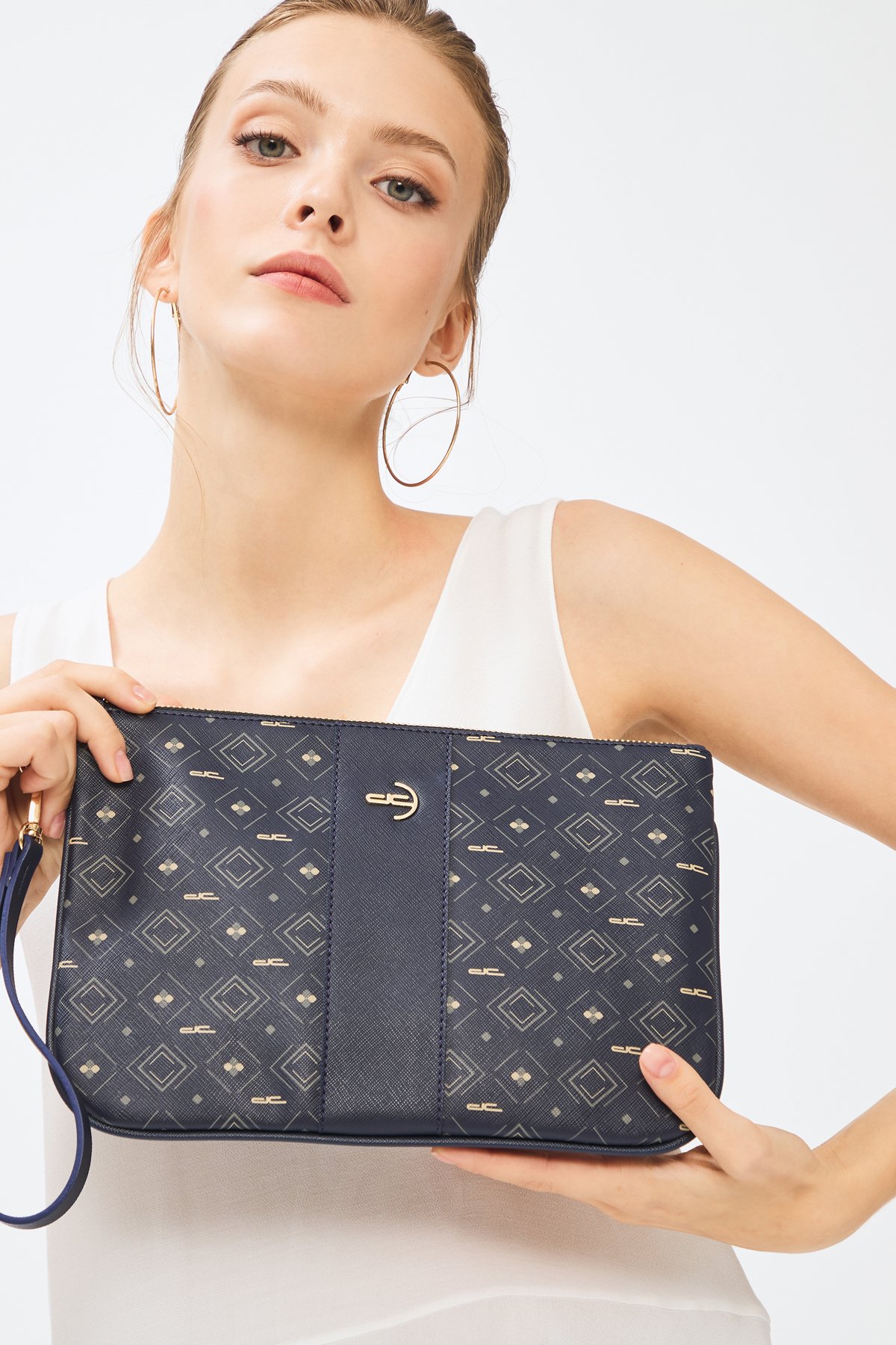 Kadın Basic Clutch Çanta Monogram Desenli Şeritli Logolu Lacivert