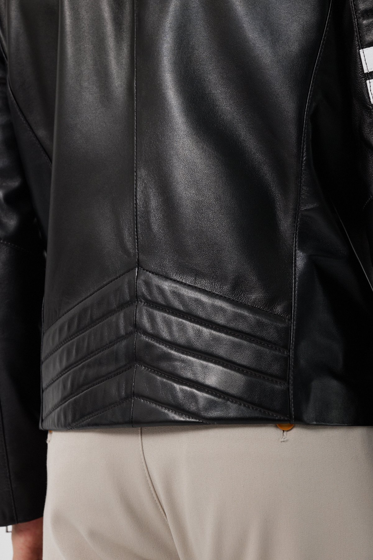 Johan Men's Black Leather Coat