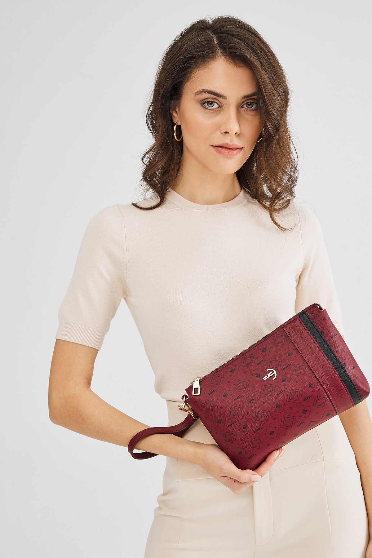 Kadın Basic Clutch Çanta Monogram Desenli Şeritli Bordo Siyah