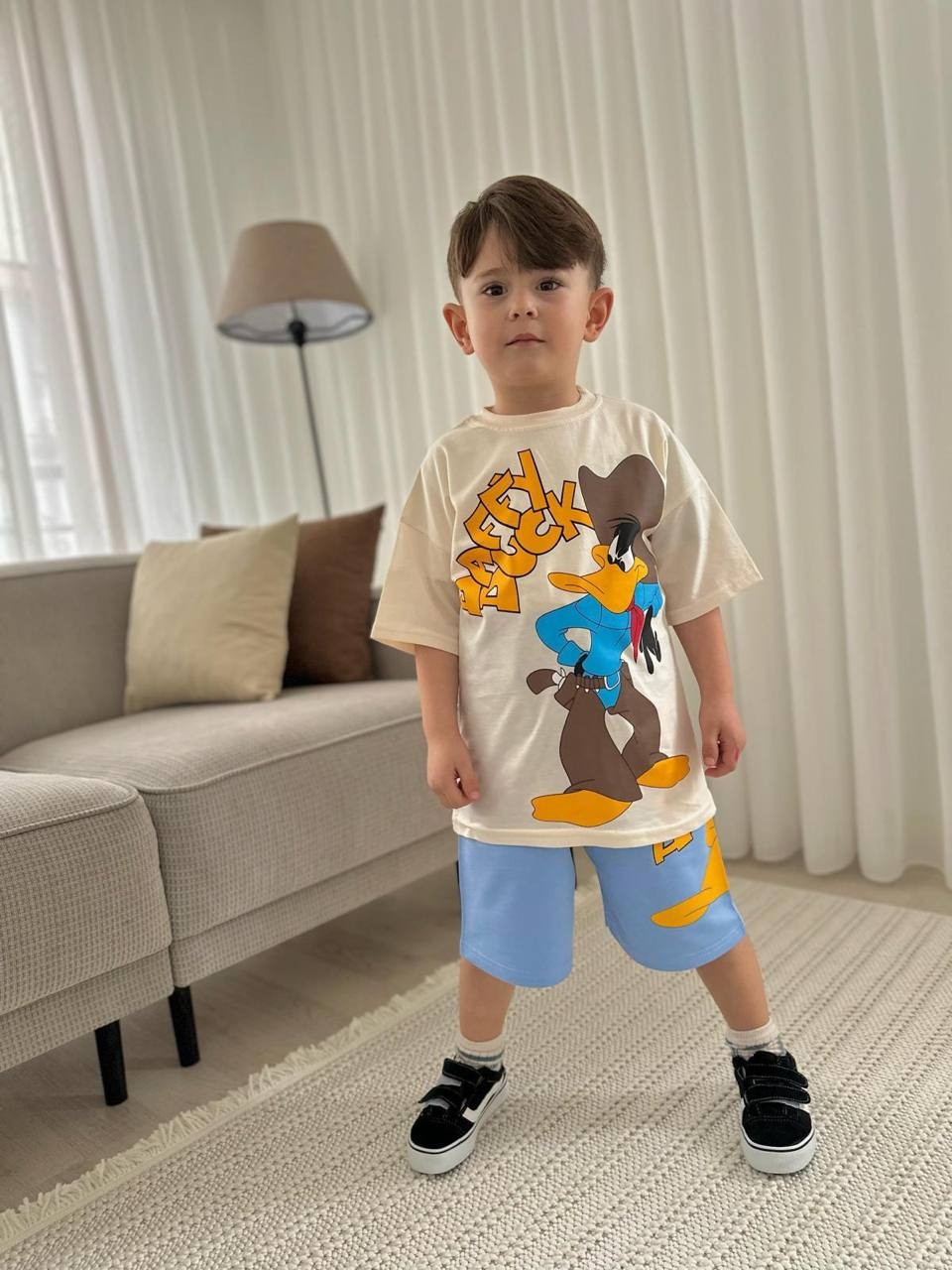 Duffy Duck Tişört ve Şortlu Takım