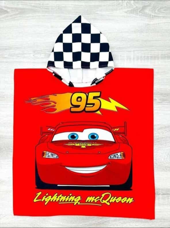 Şimşek McQueen Kapşonlu Çocuk Panço Havlu-Kırmızı