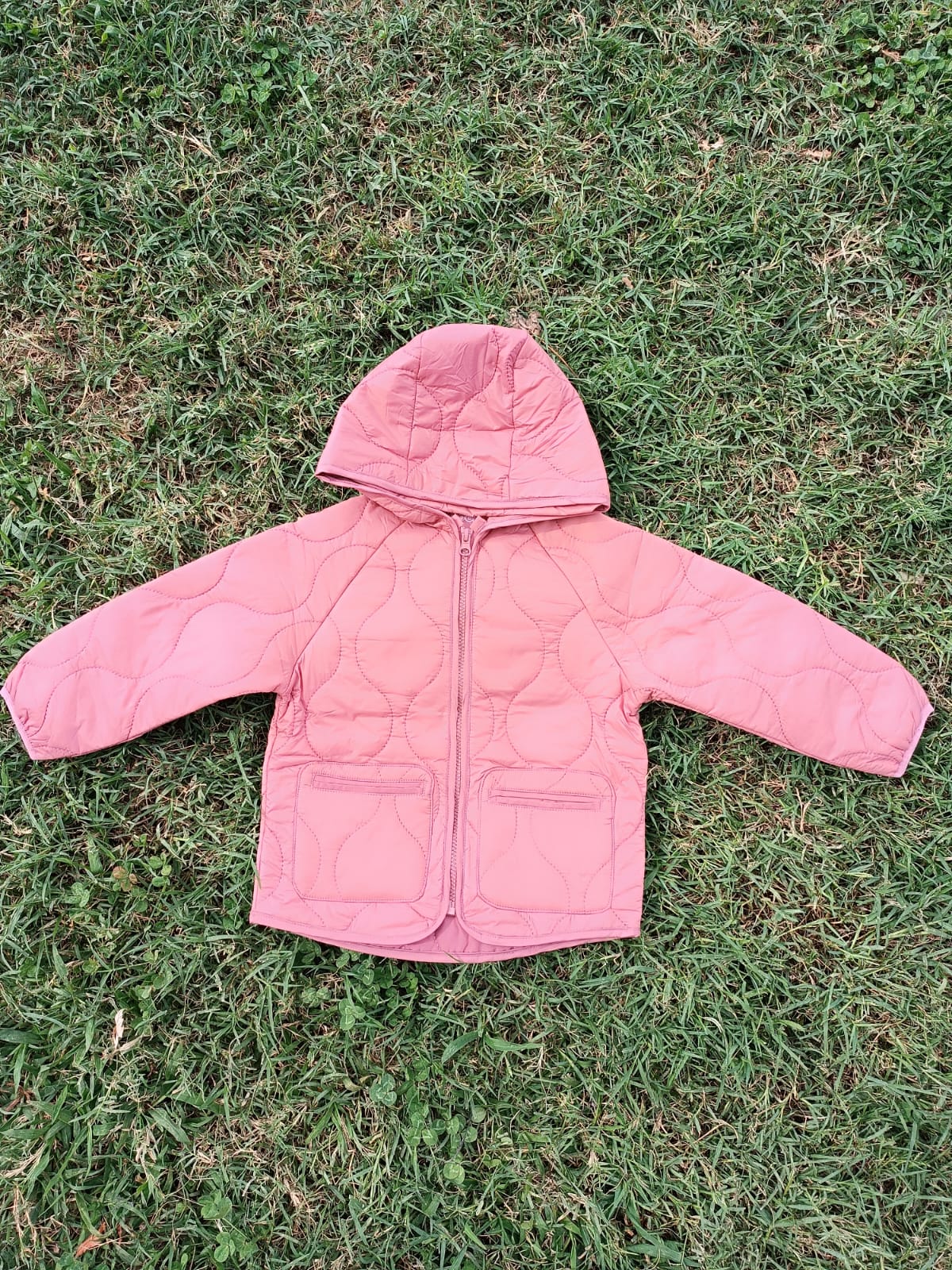 Pembe Kapitone Mont