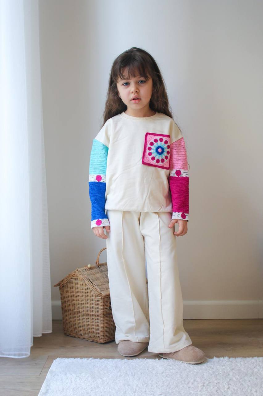 Krem Kolları Örgü Detaylı 2 İplik Sweatshirt ve Bol Paça Takım