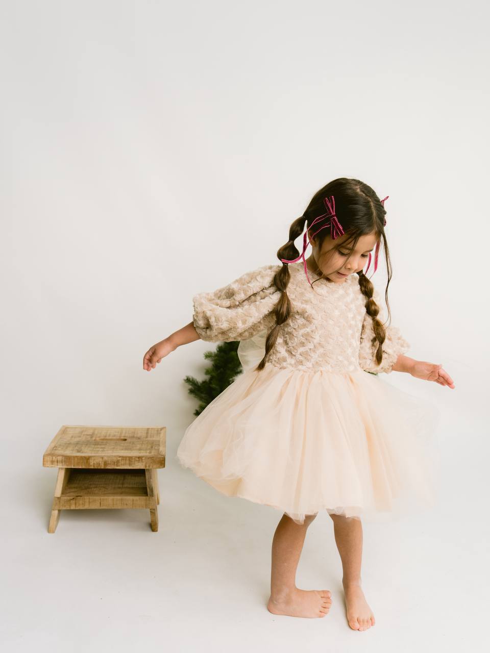 Peluş Tüylü Kuğu Elbise-Camel Rengi