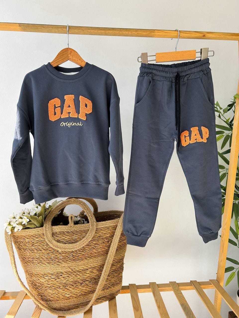 Marka Detaylı 2 İplik Sweatshirt ve Eşorfman Takım