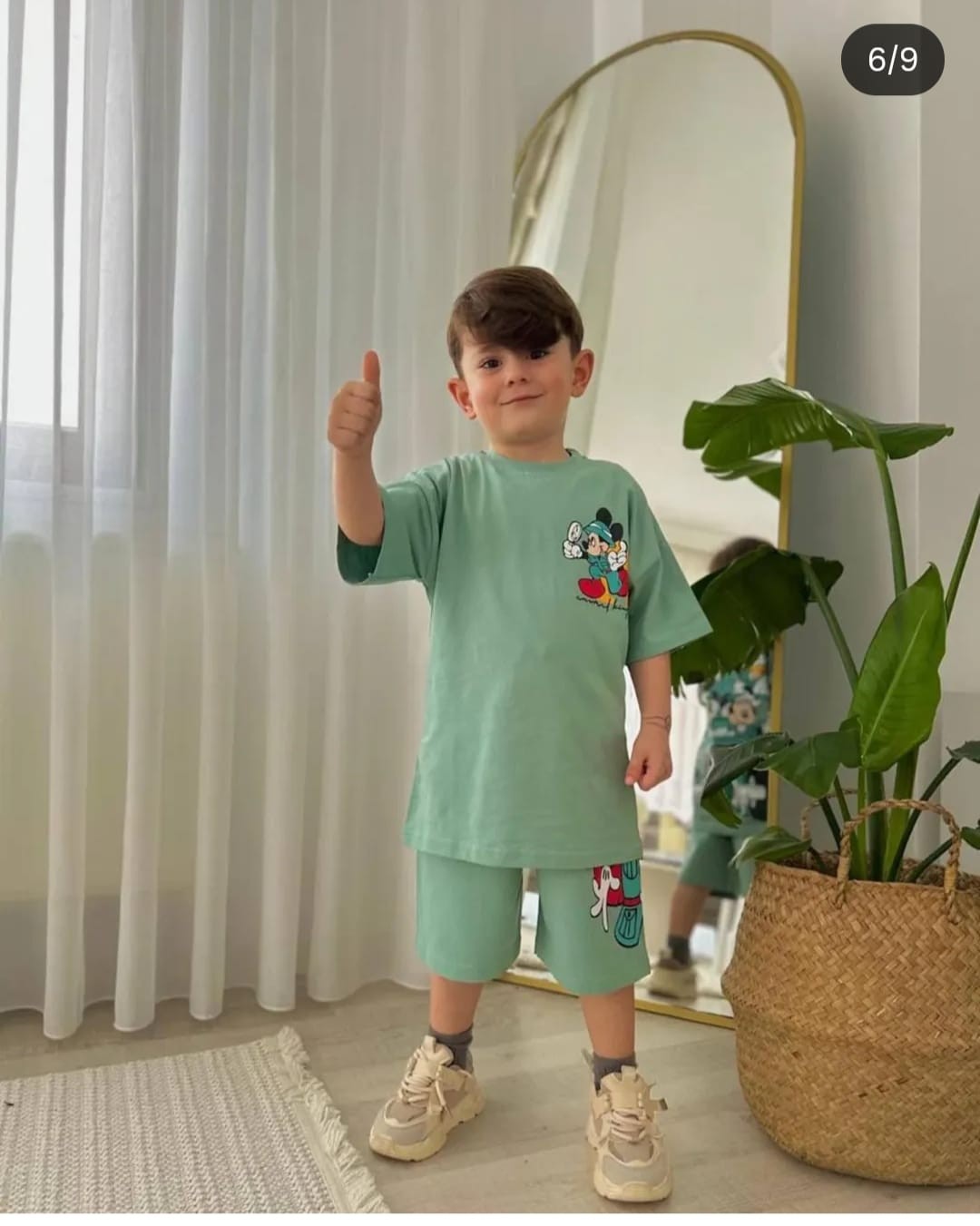 Mickey Mouse Tişört ve Şortlu Takım