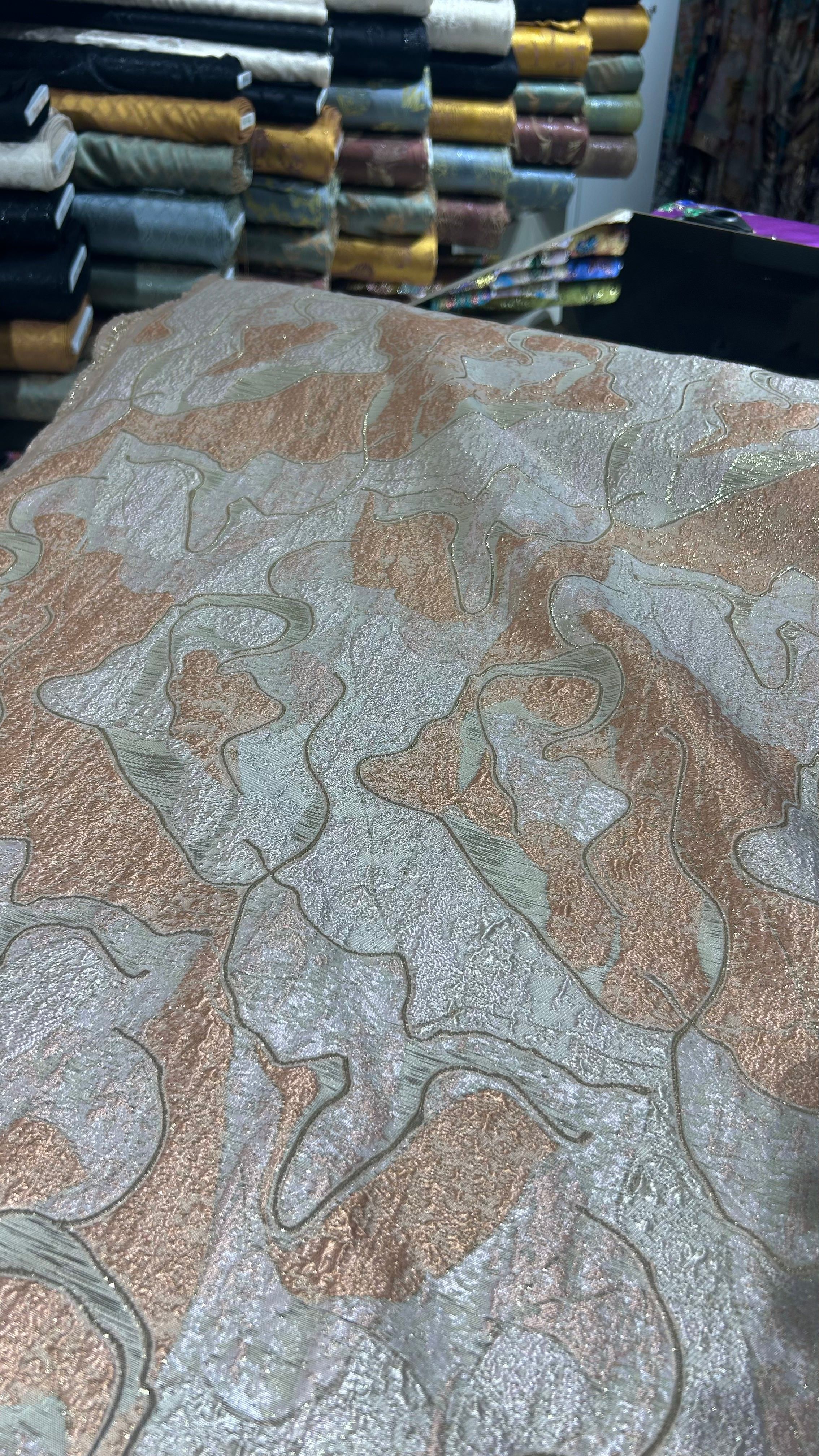  Desenli Viskon Polyester Brokar Jakar Abiye Elbise Kumaşı