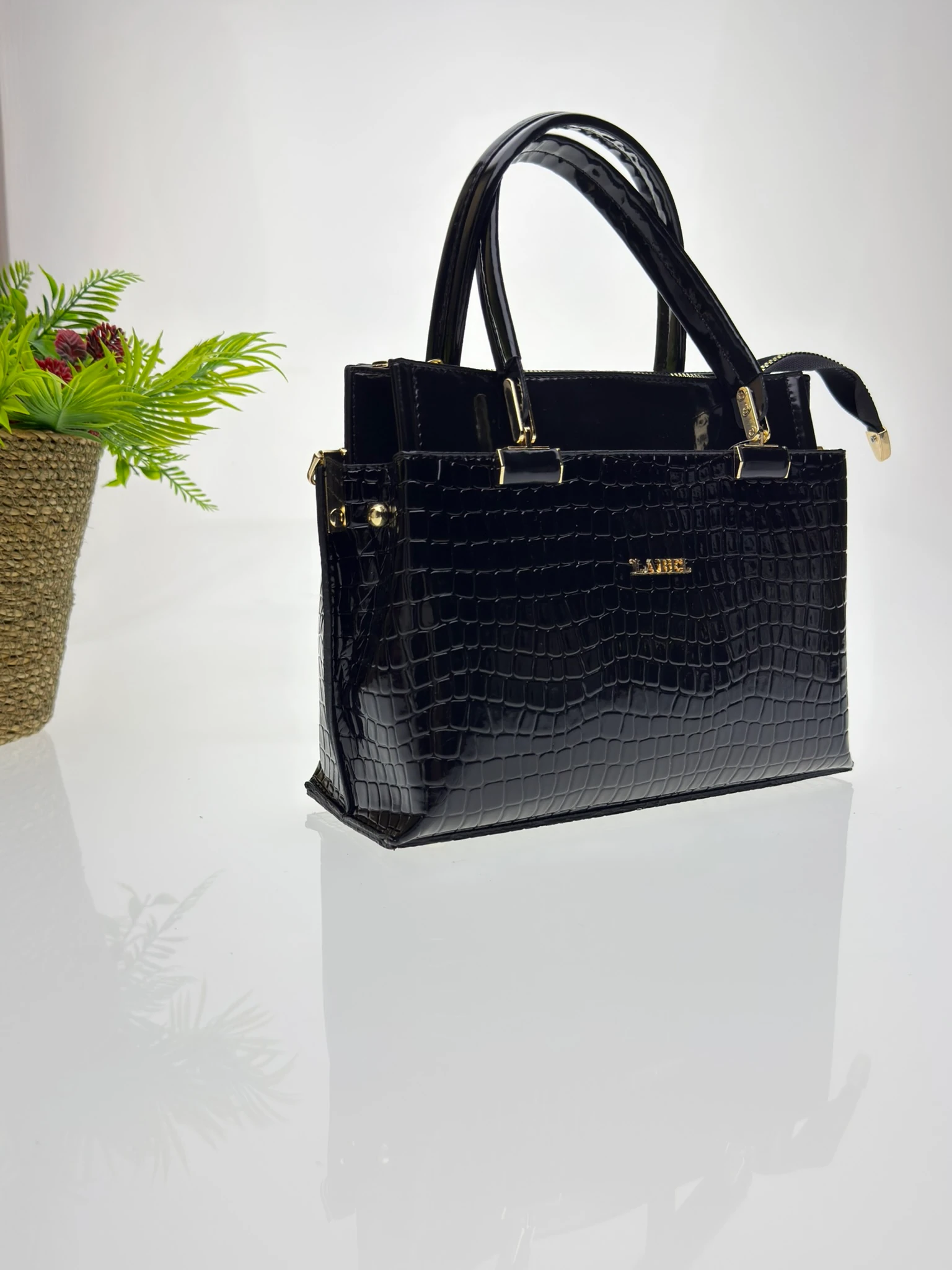 Loofer Kadın Kol Çantası