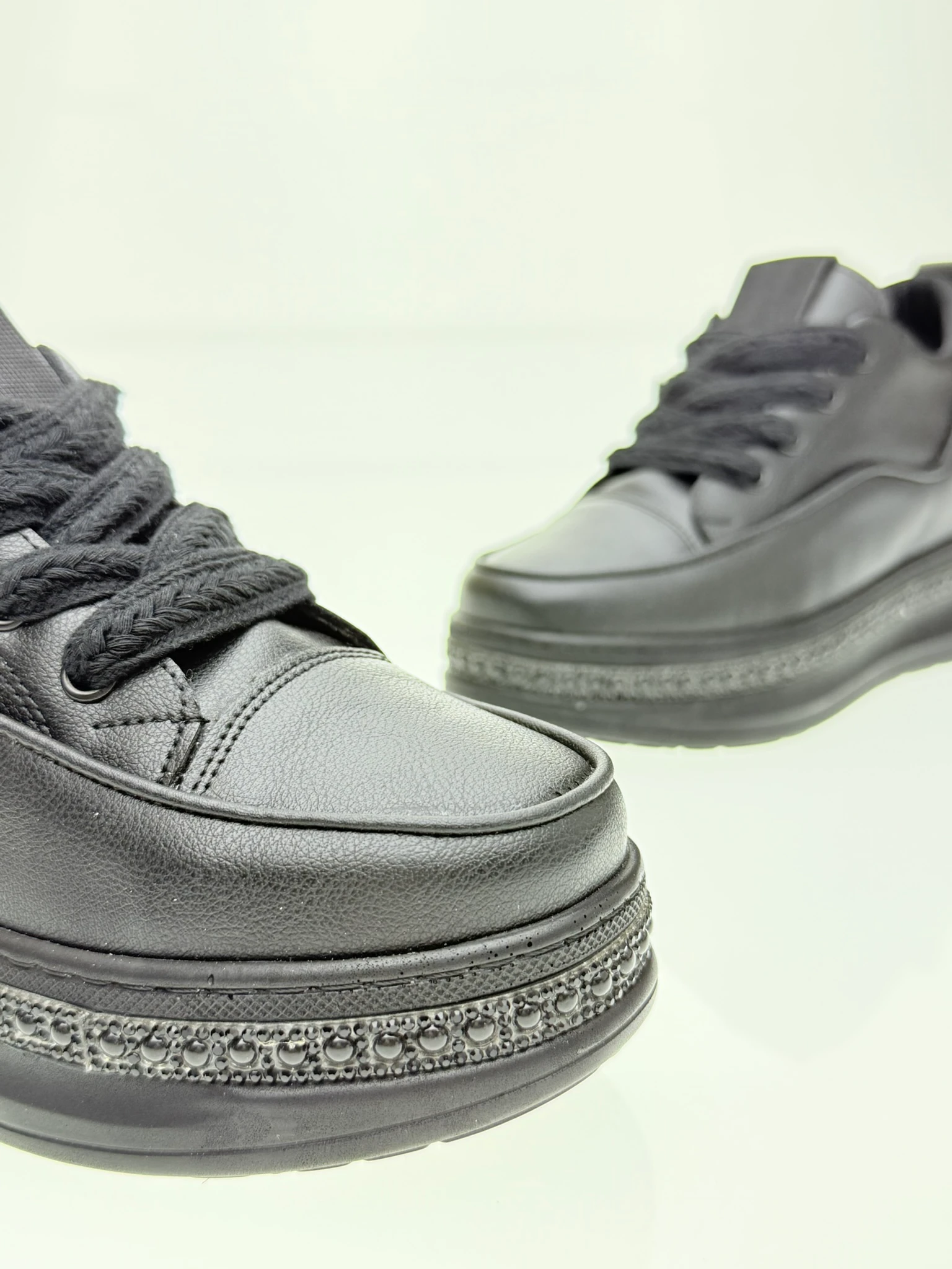 Taşlı Gizli Ökçe Spor