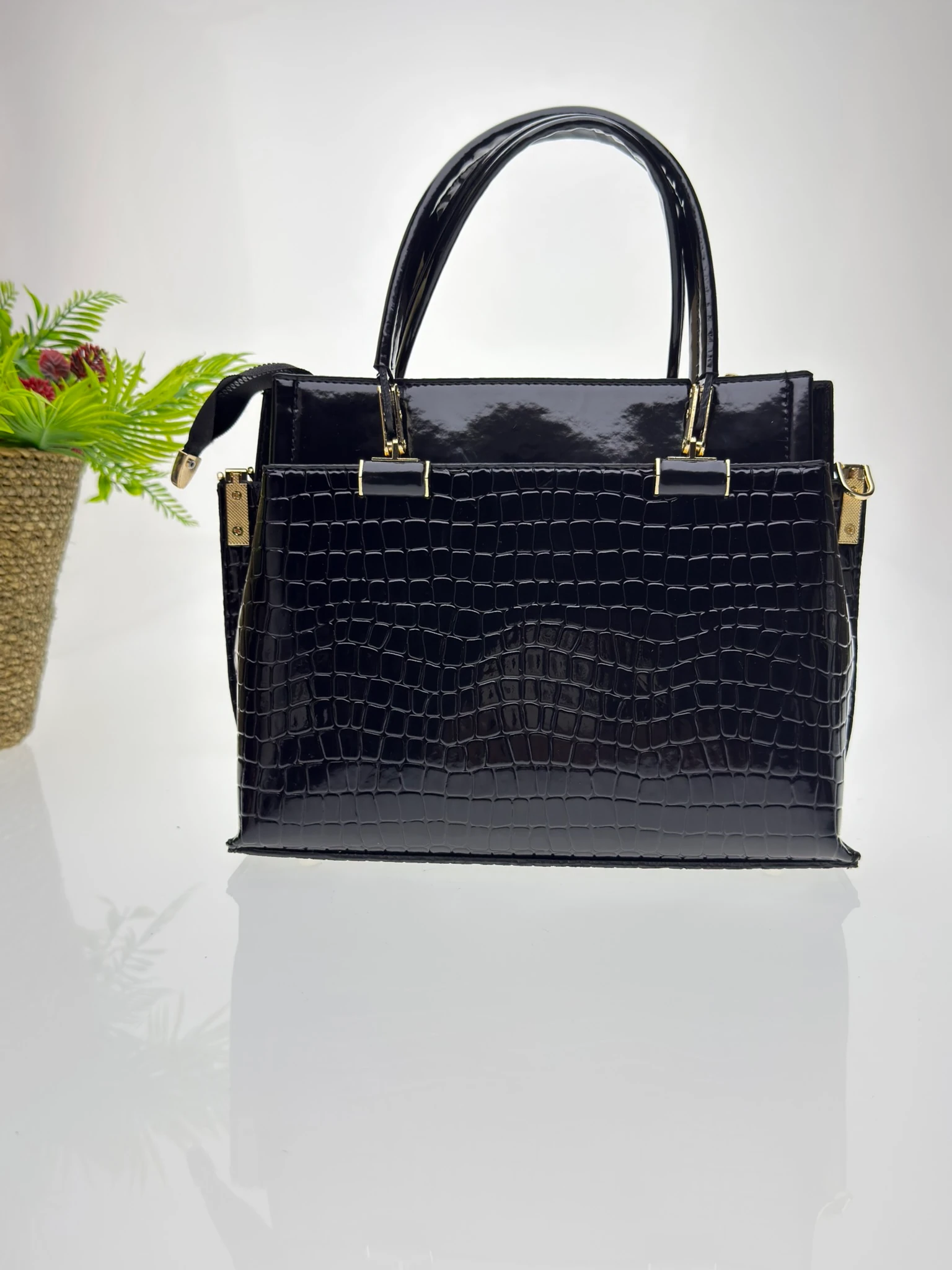 Loofer Kadın Kol Çantası