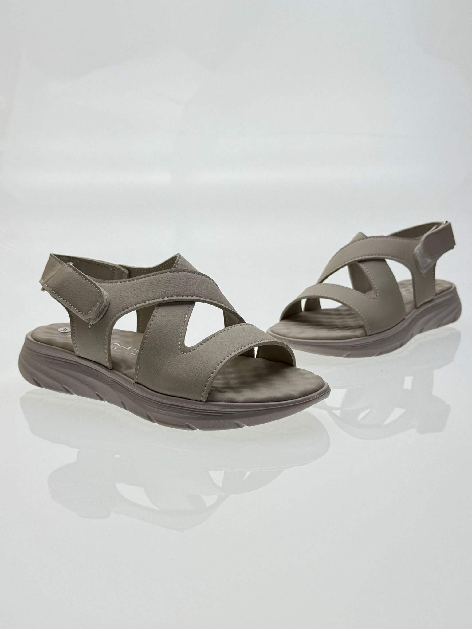 Kadın Ortopedik Sandalet - Platin