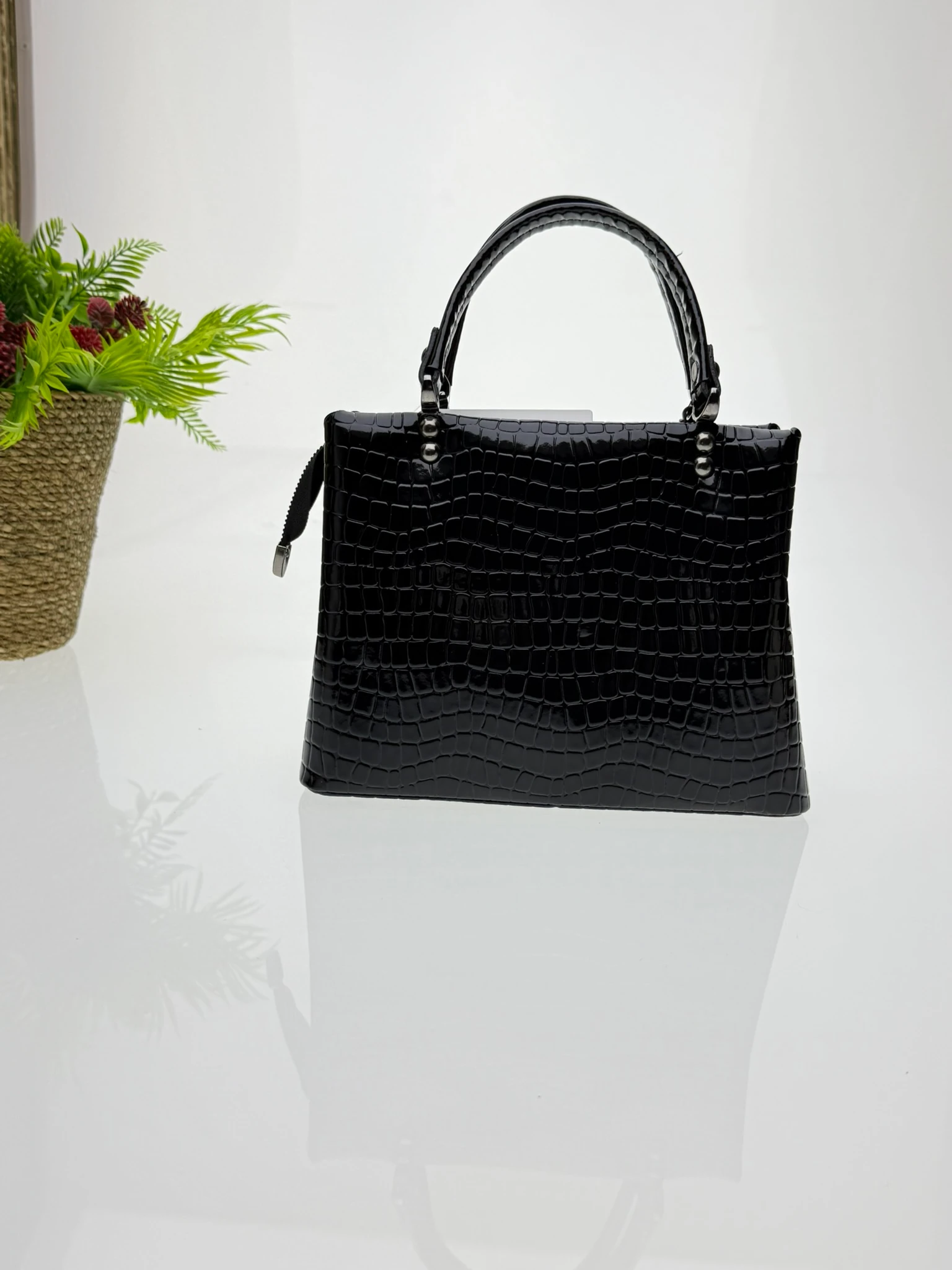 Loofer Kadın Kol Çantası