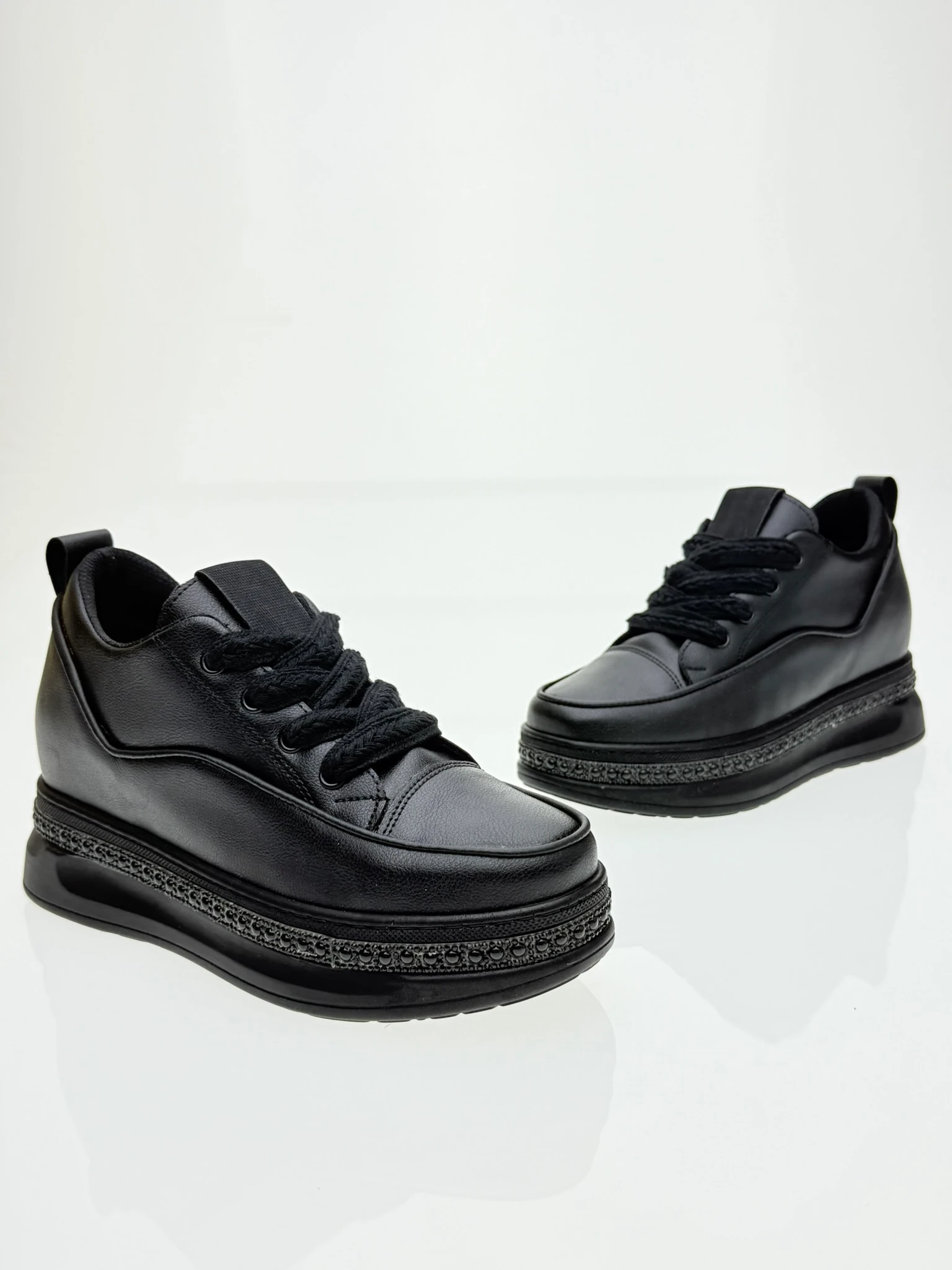 Taşlı Gizli Ökçe Spor